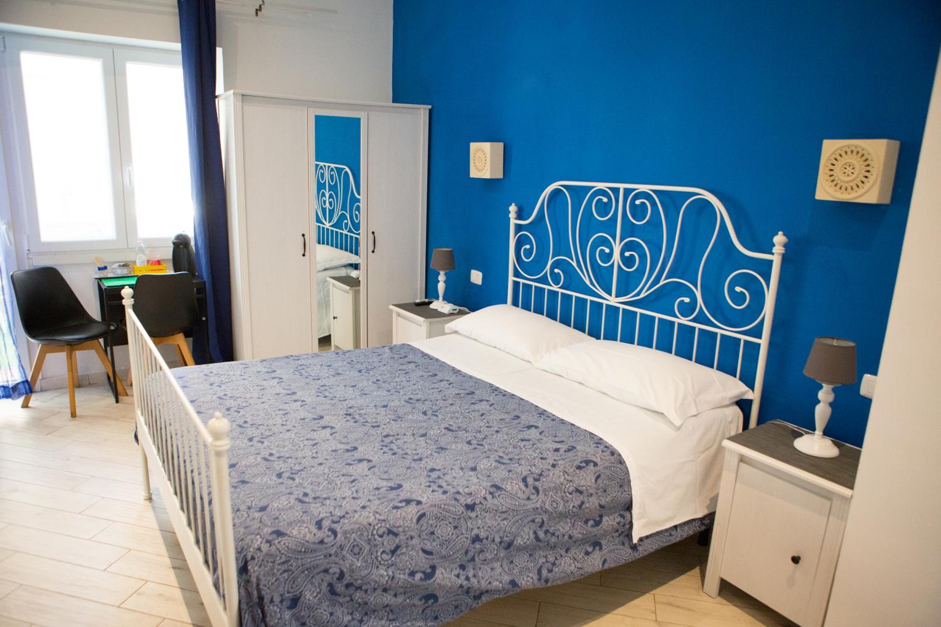 Triple Room with Terrace photo 2