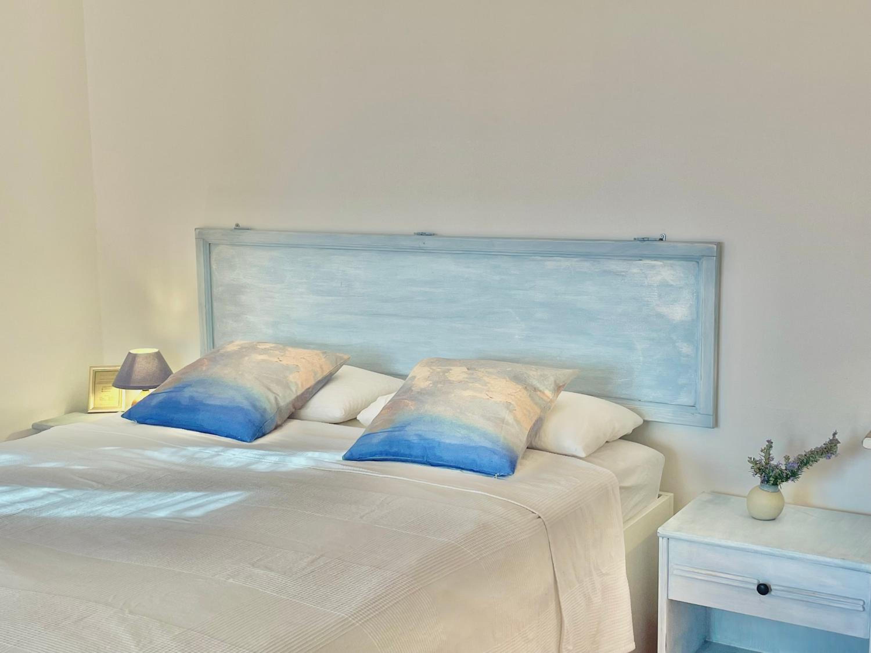 Studio Apartment with Sea View photo 3