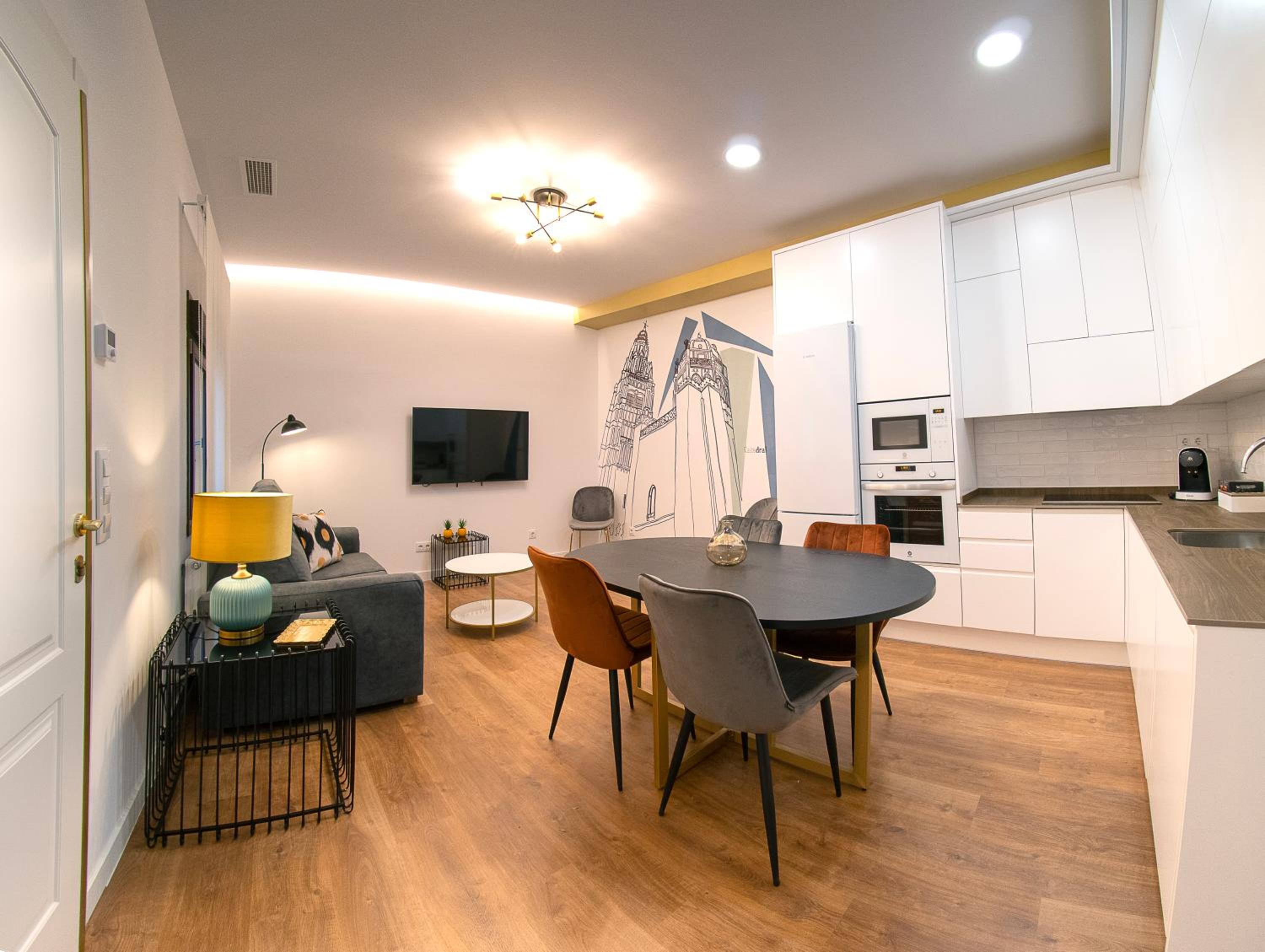 Deluxe Apartment