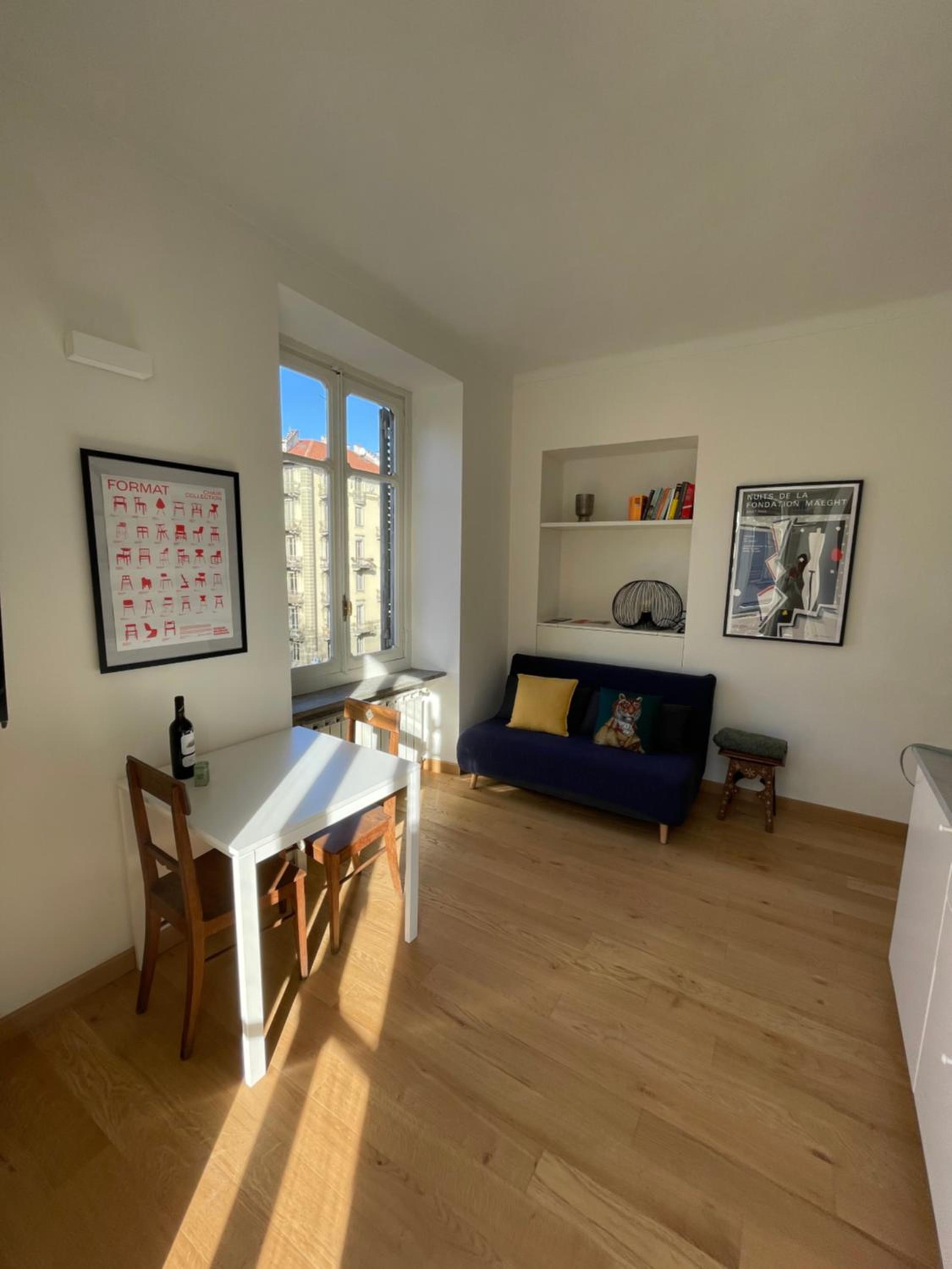 One-Bedroom Apartment