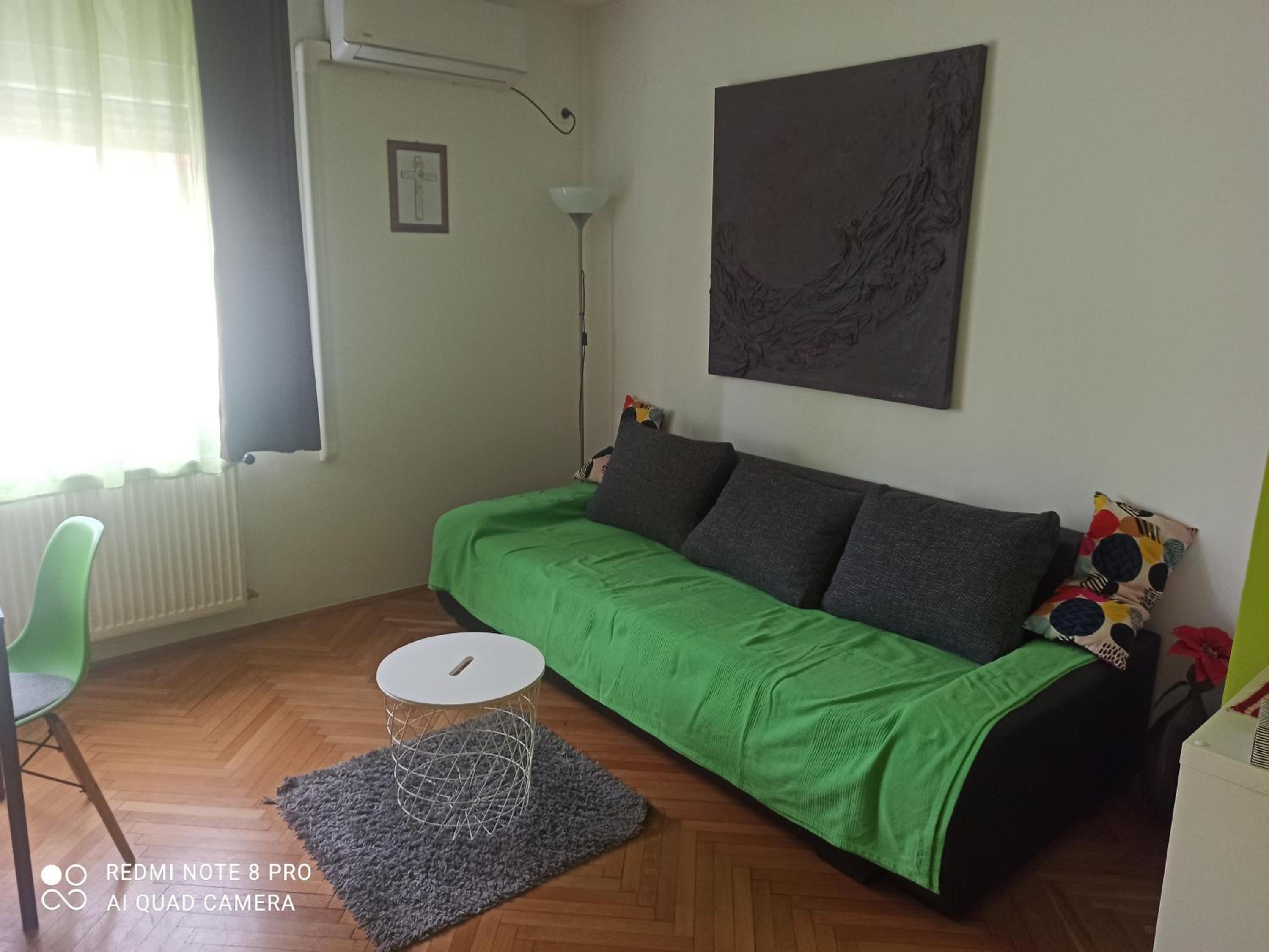 One-Bedroom Apartment - Photo 35