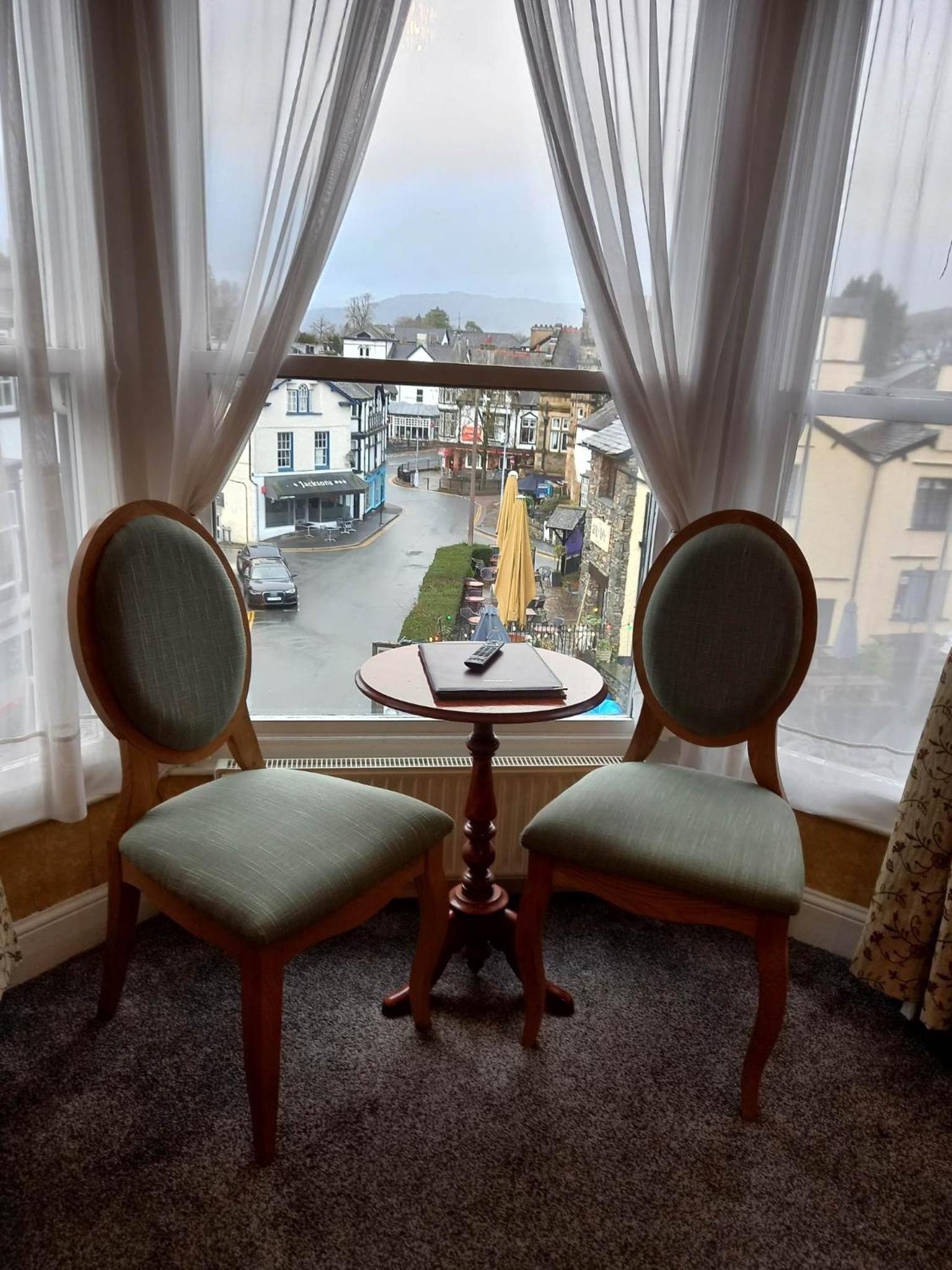 Large Double Room photo 3