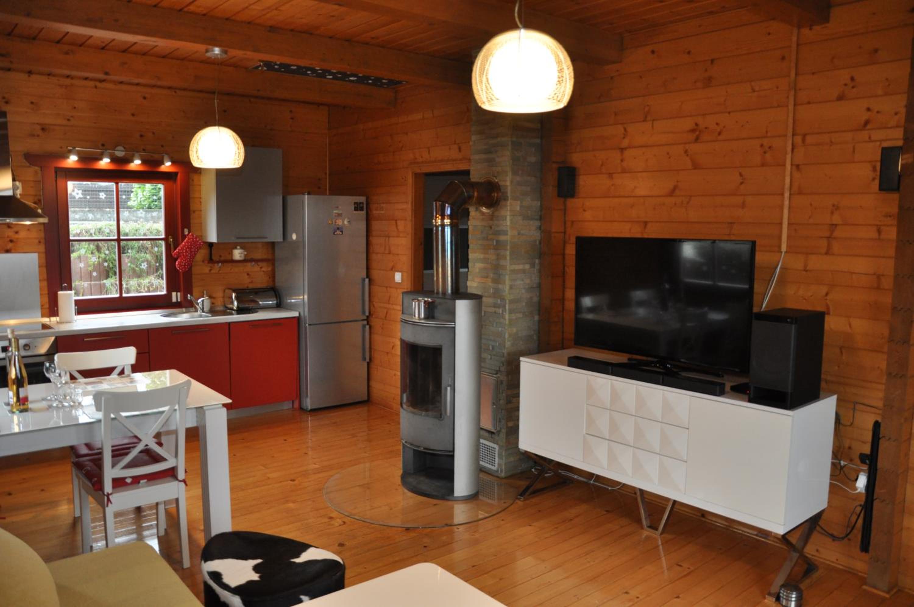 One-Bedroom Apartment - Photo 41
