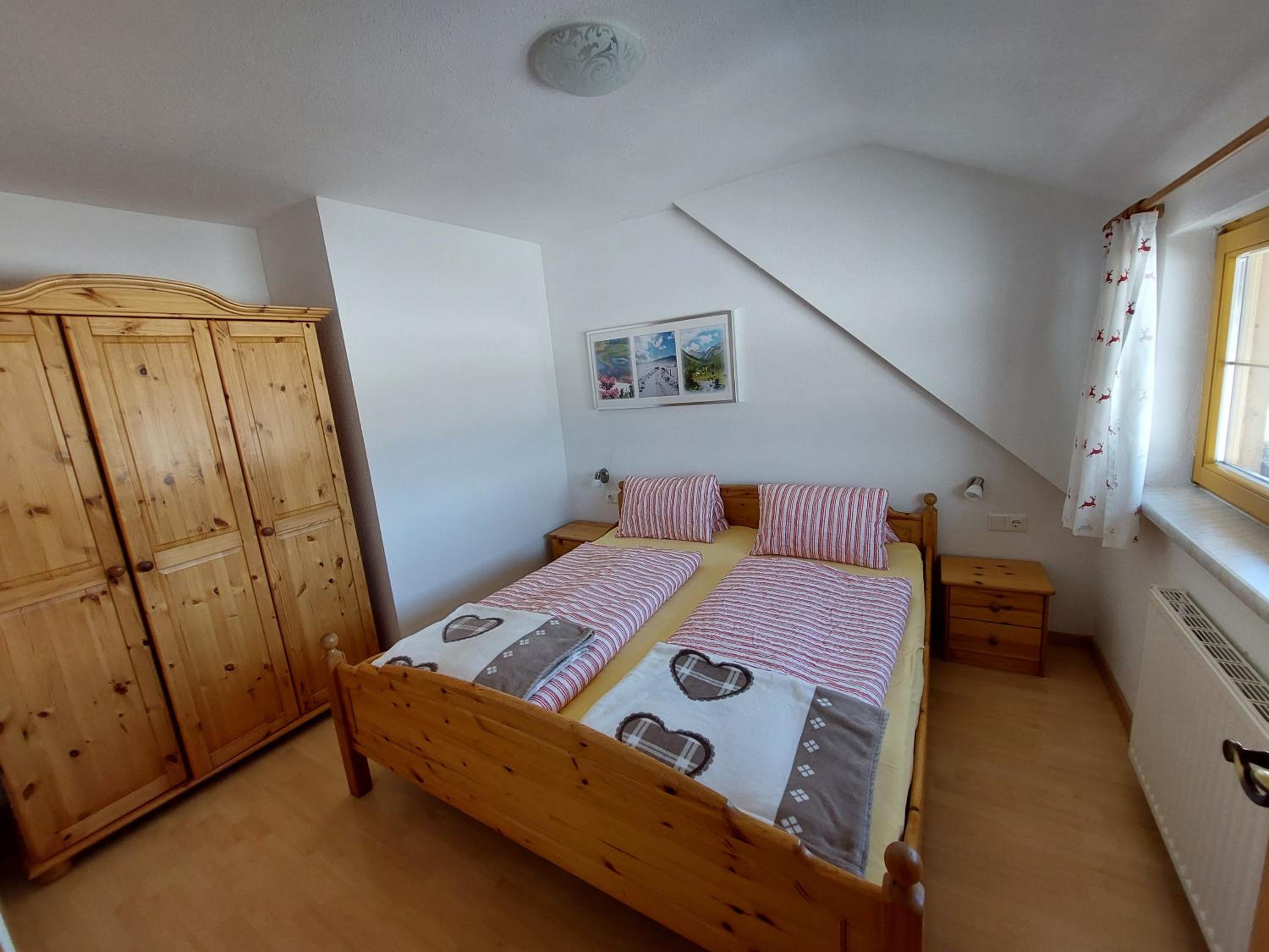 One-Bedroom Apartment with Balcony photo 1