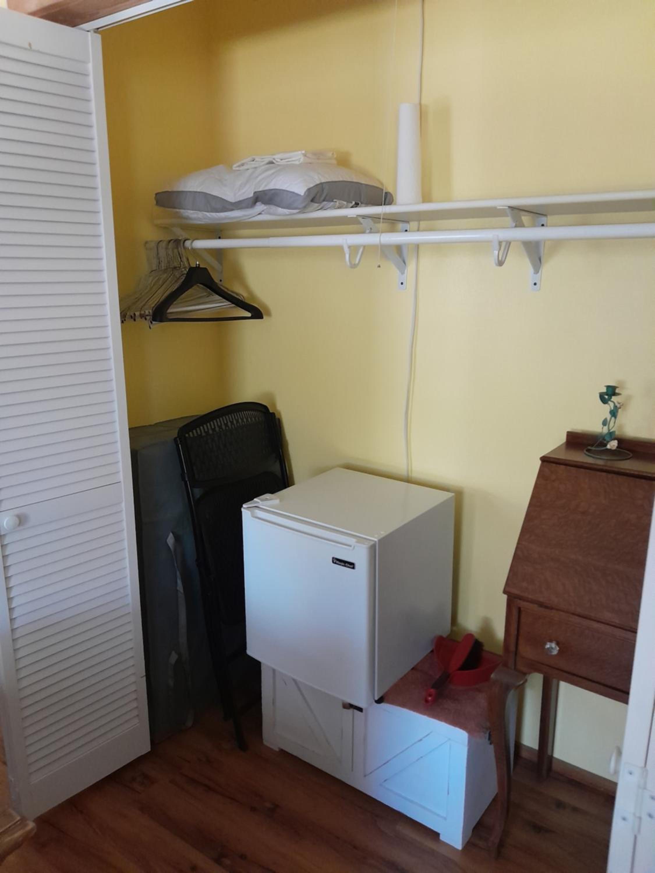 Standard Queen Room - Photo 2