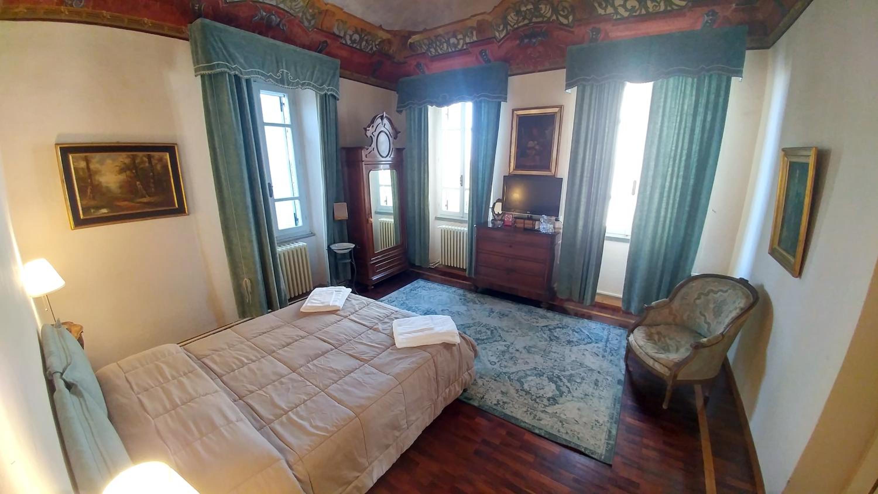 Two Rooms with Private Bathroom