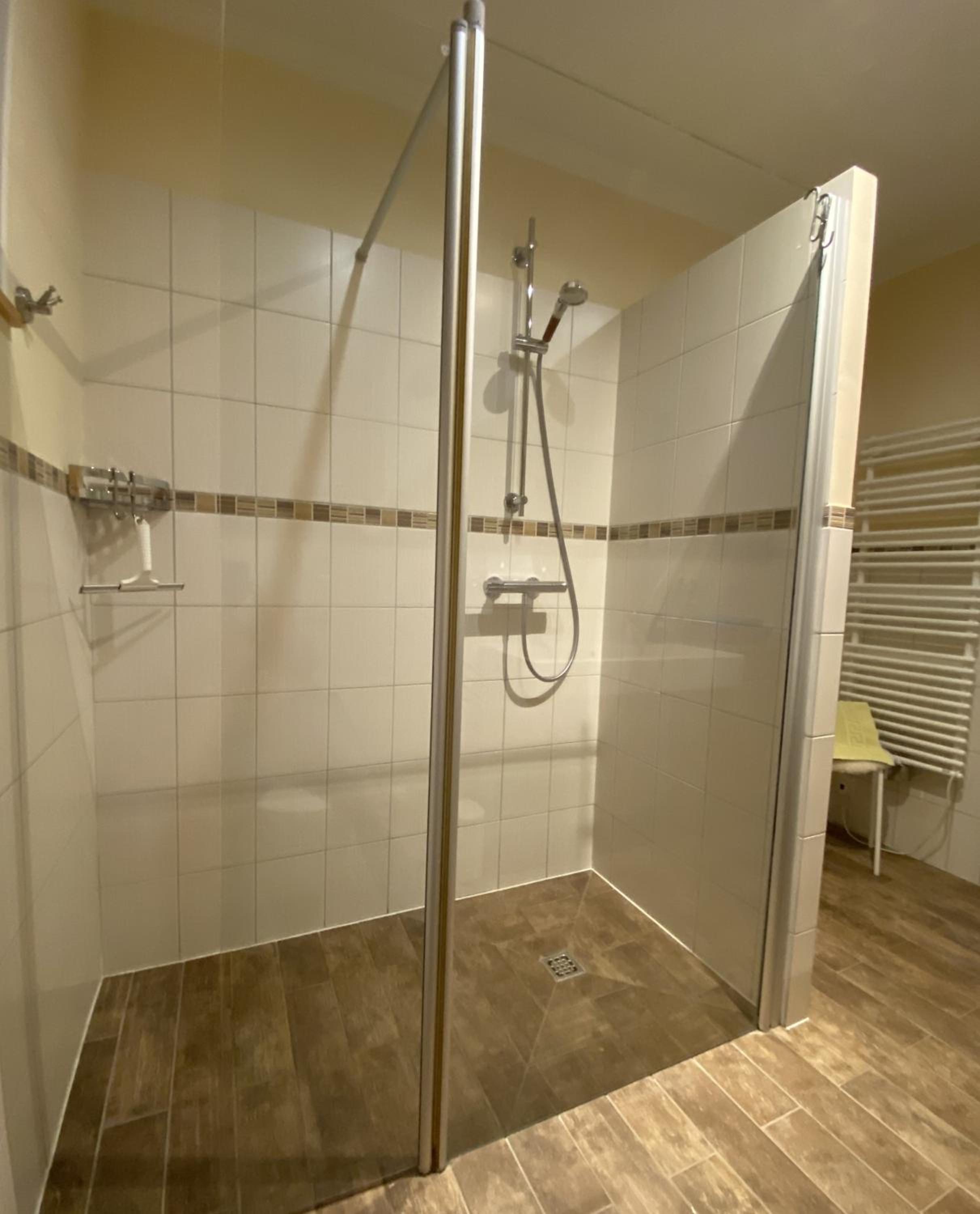 Double Room with Private External Bathroom photo 3