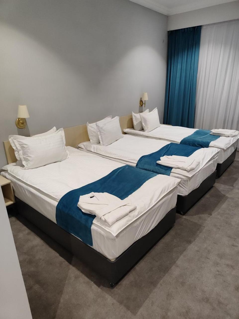 Standard Triple Room photo 2