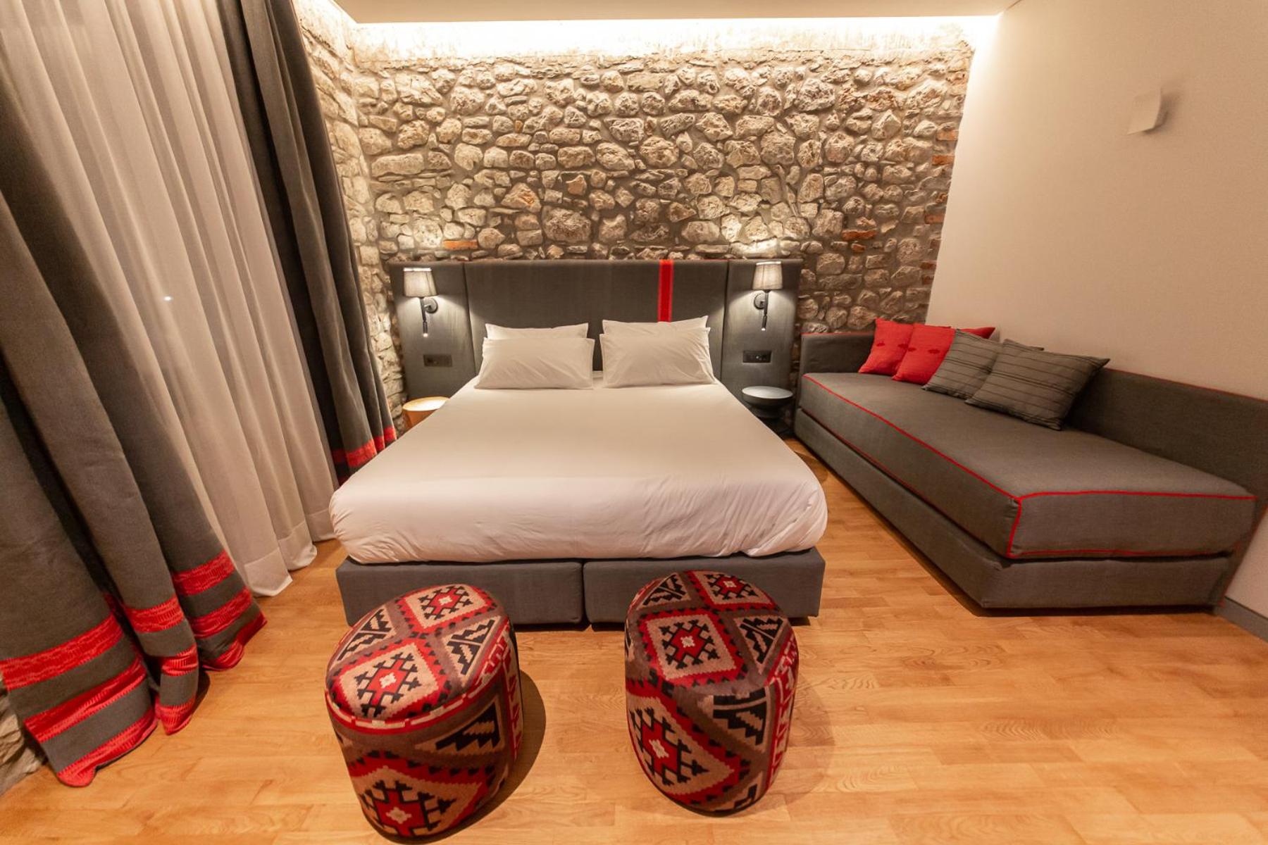 Deluxe Double Room with Extra Bed