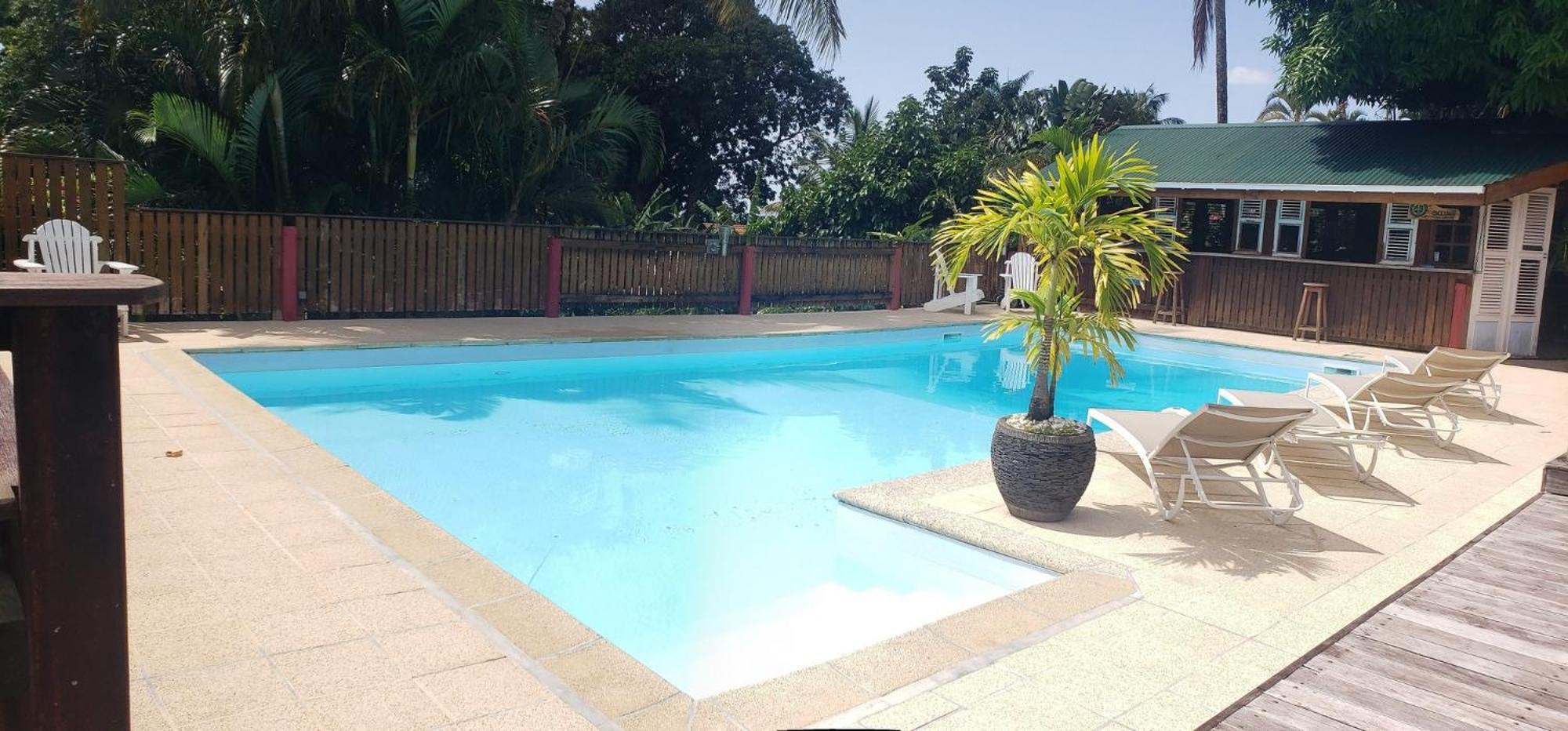 Family Bungalow photo 2