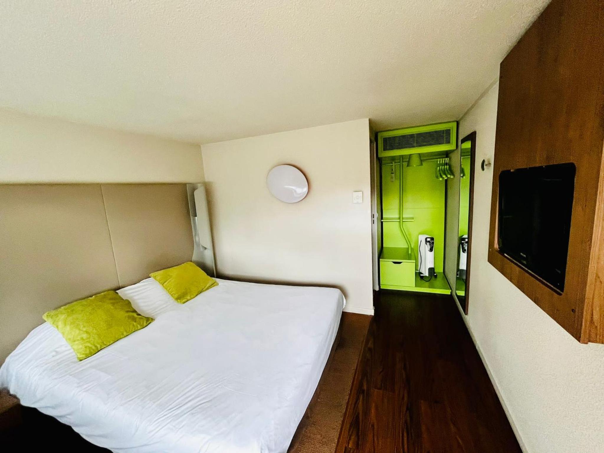 Standard Double Room - Photo 1