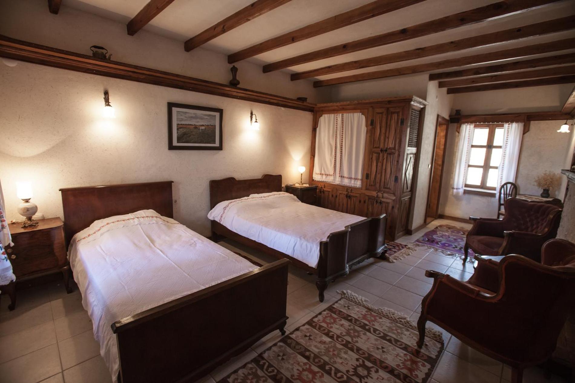 Superior Double or Twin Room with Garden View - Photo 8
