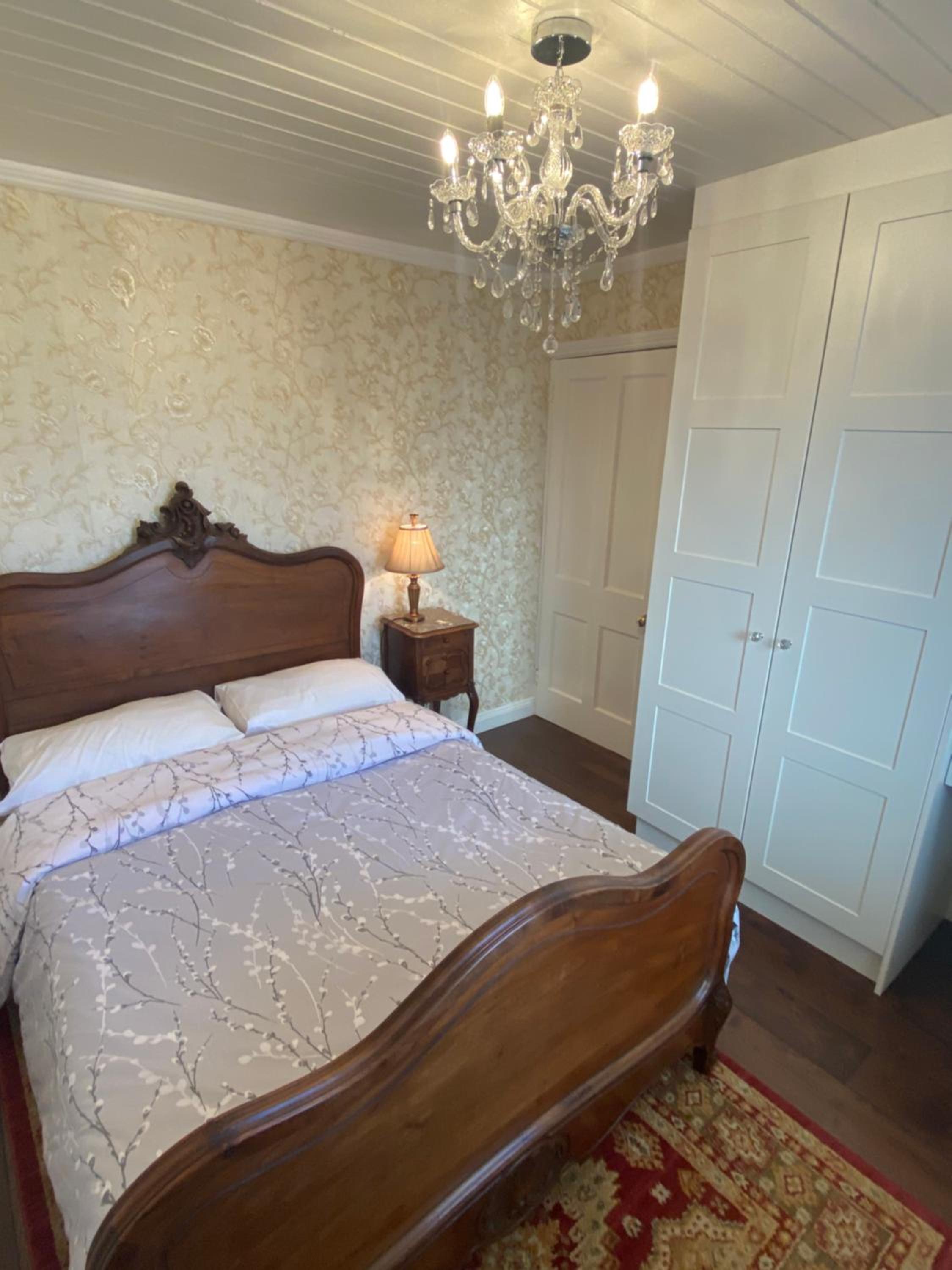 Three-Bedroom House - Photo 20