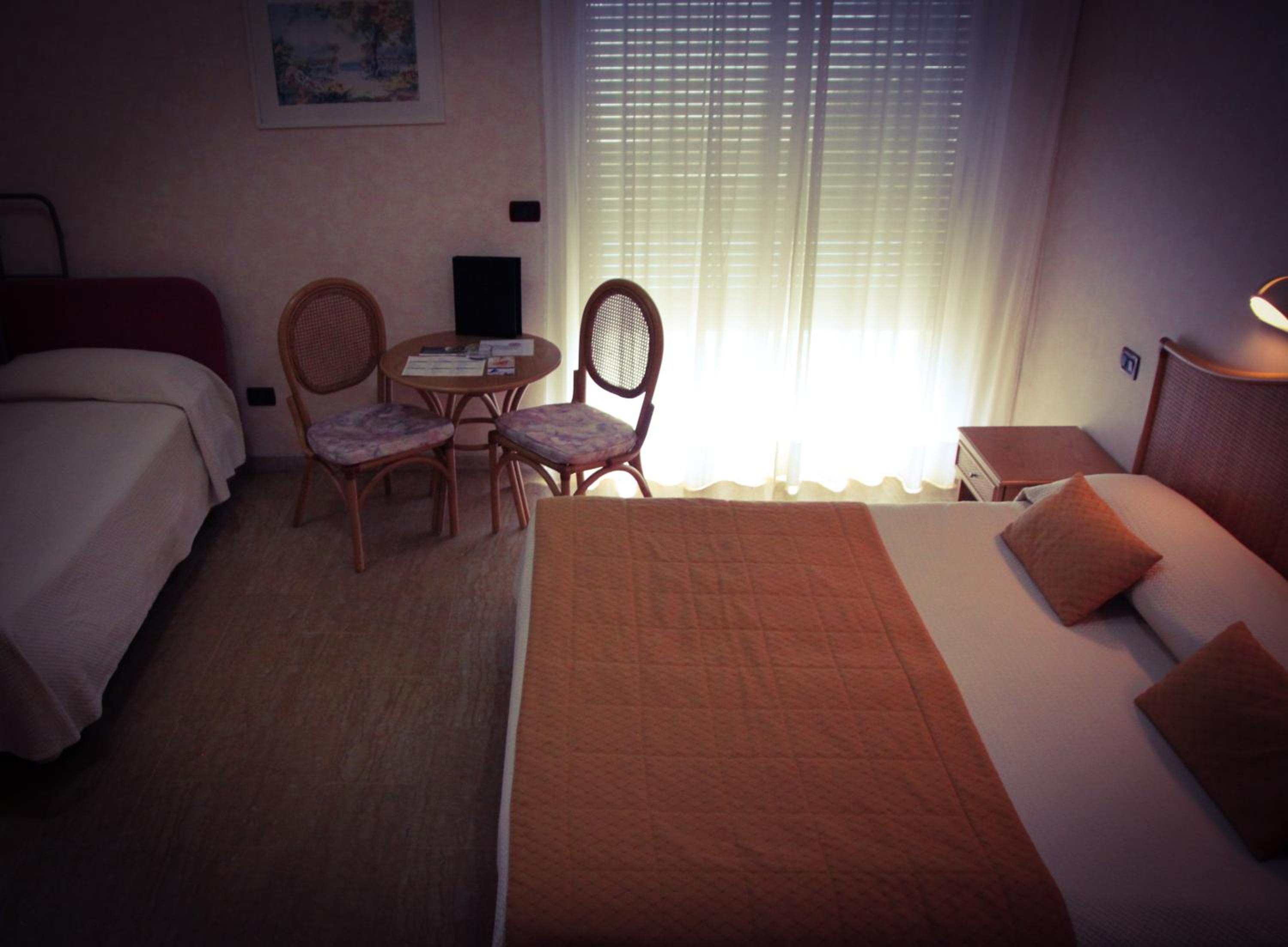 Triple Room - Photo 3