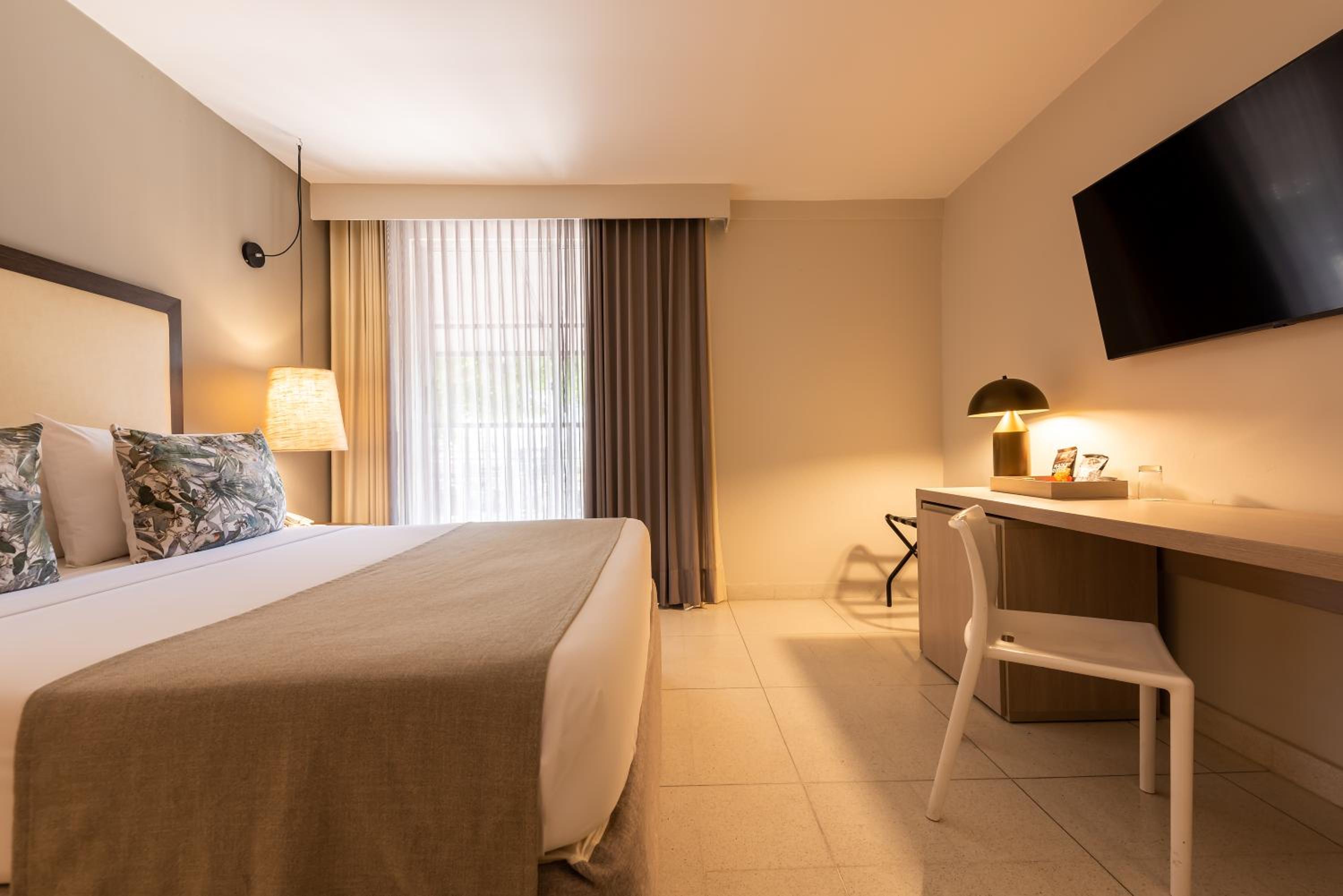 Standard Double Room photo 3