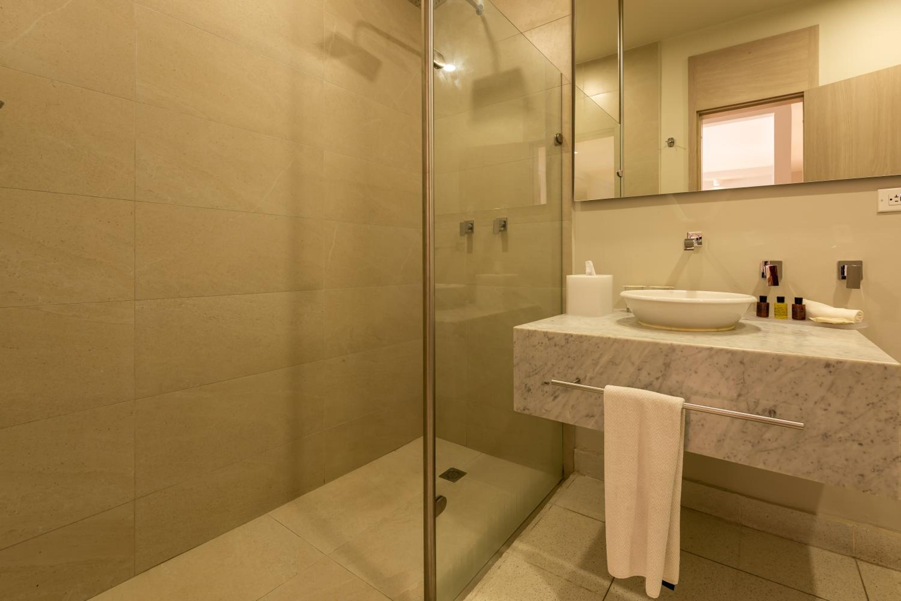 Junior Suite - Photo 4