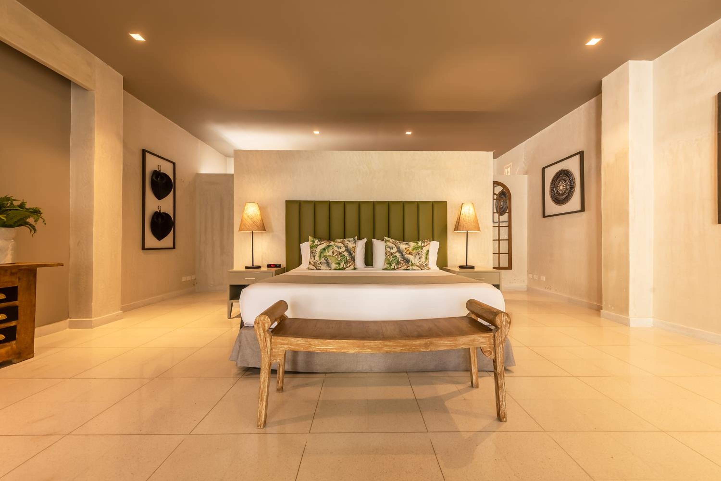 King Suite photo 2