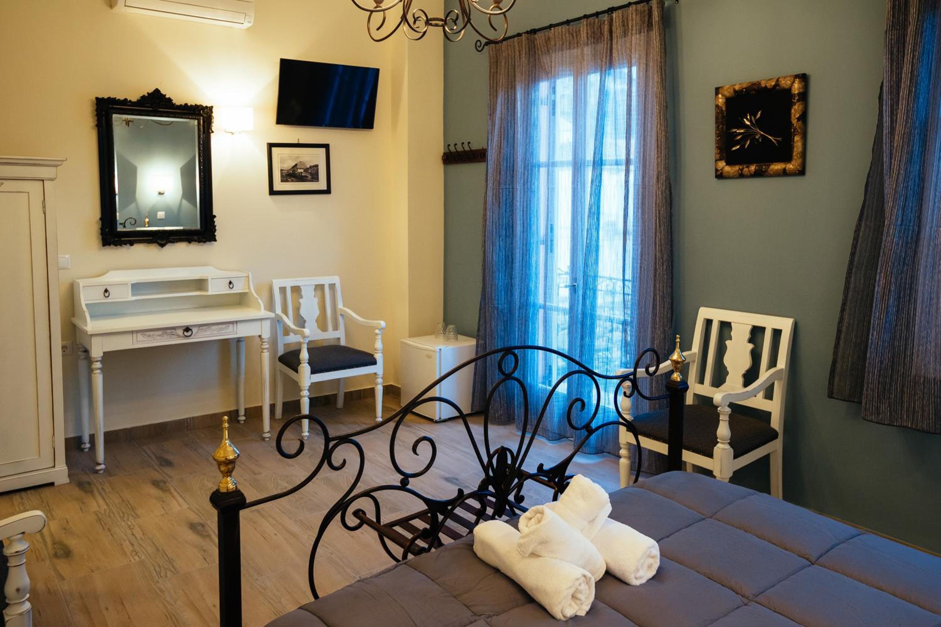 2-Bedroom Apartment with City View - Building B - Photo 4