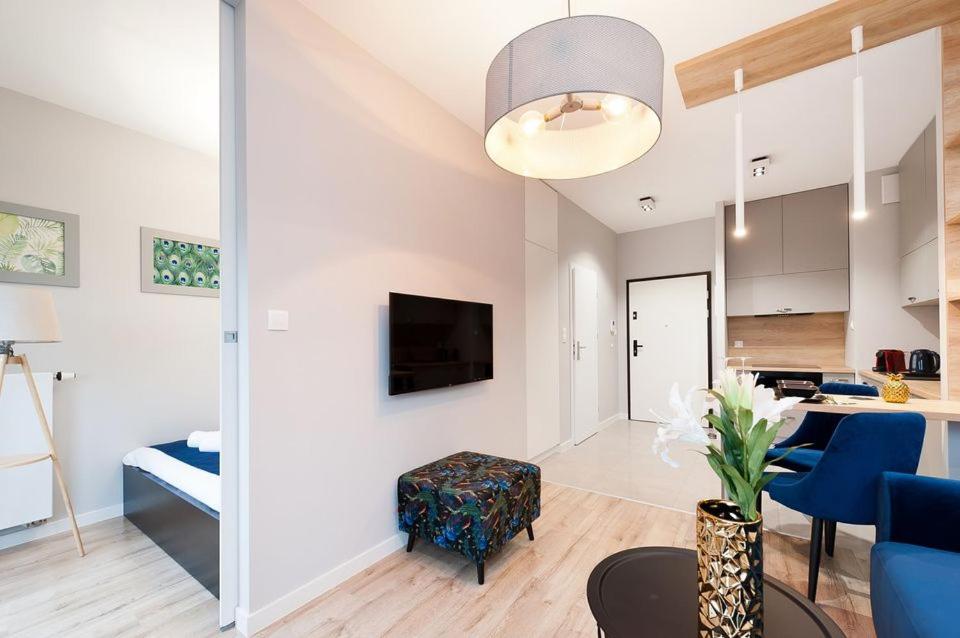 One-Bedroom Apartment- 118 & 119 photo 2