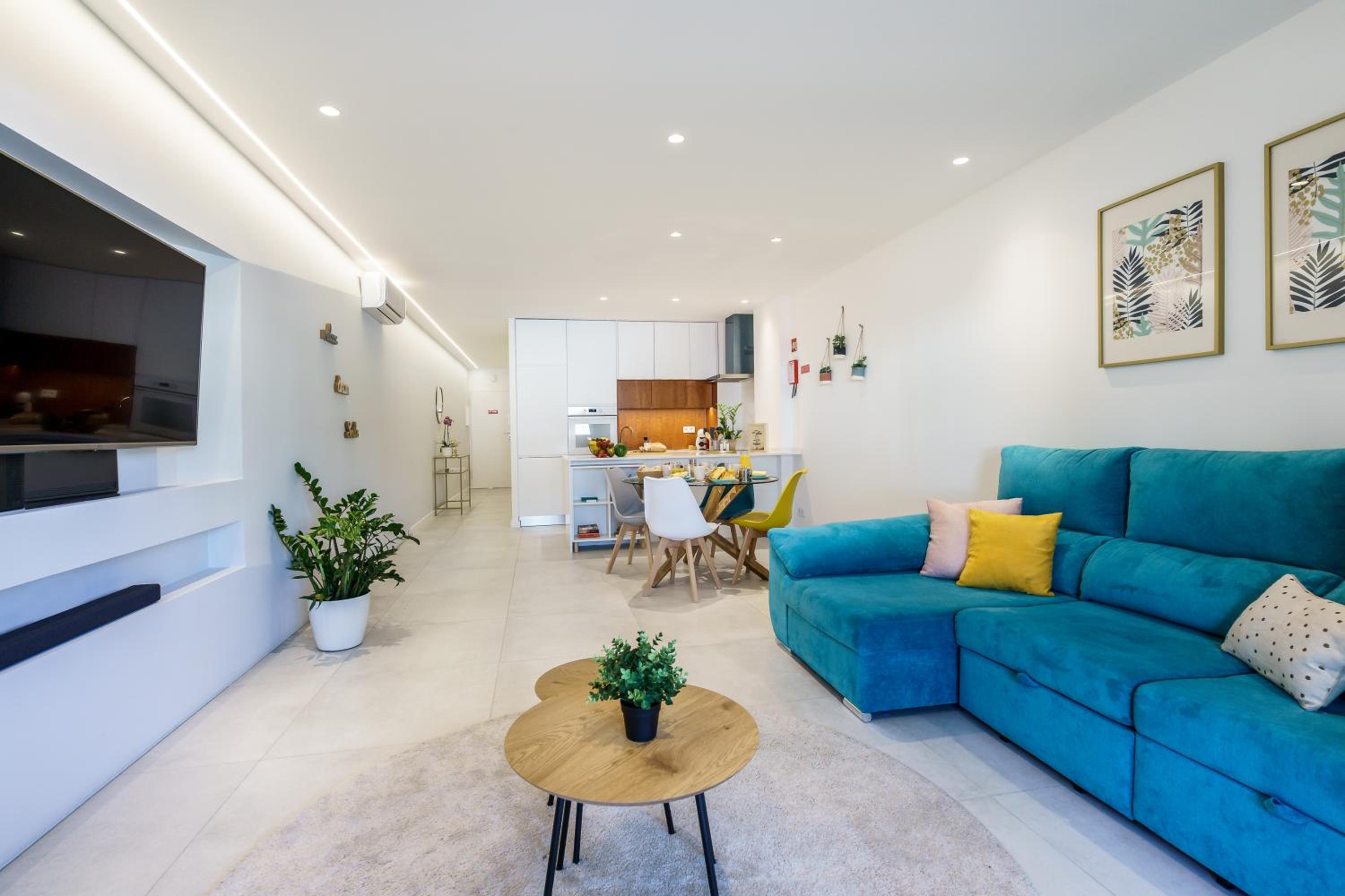 One-Bedroom Apartment