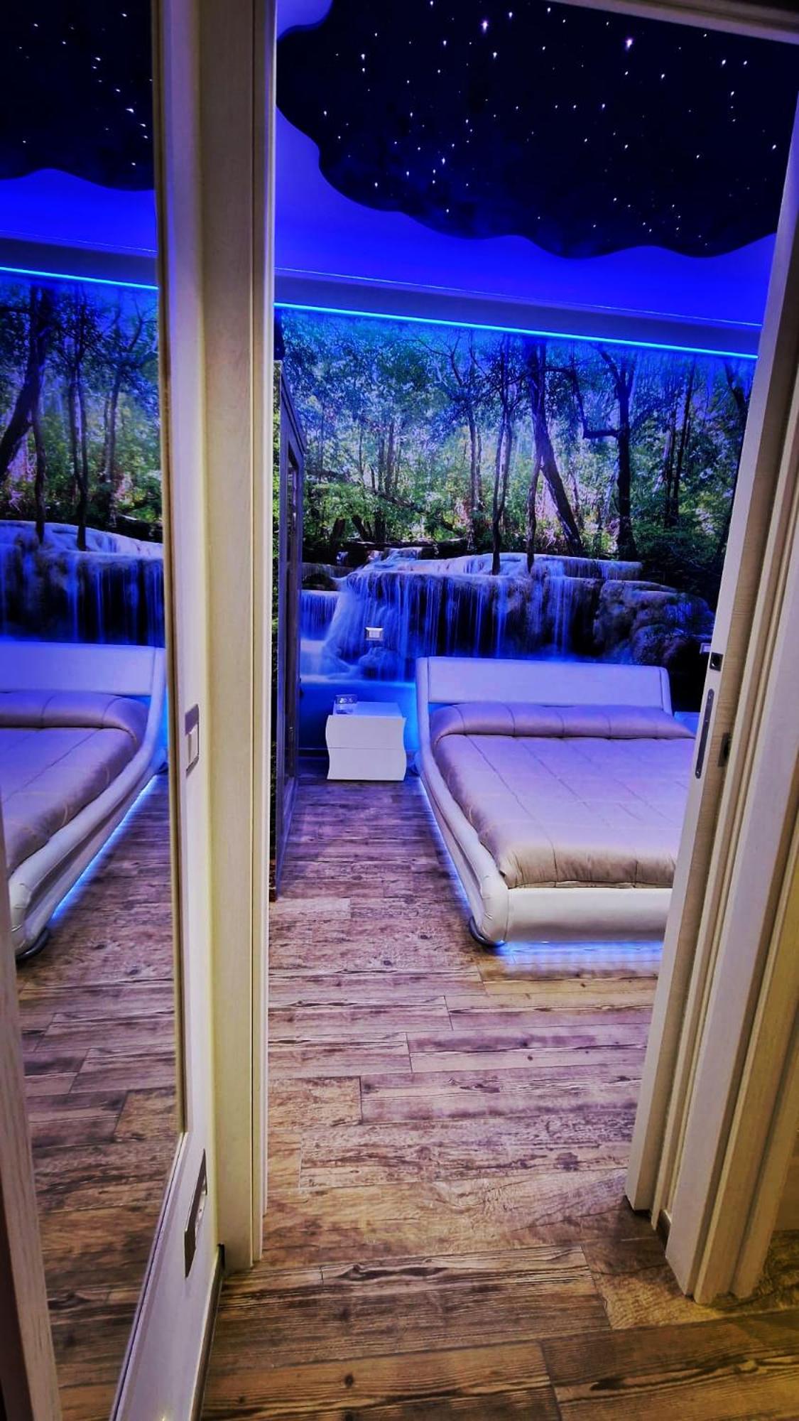One-Bedroom House - Photo 20