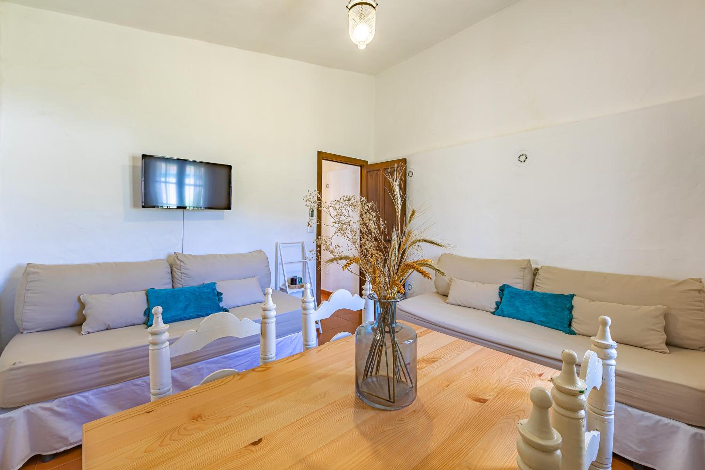 Apartment with living room