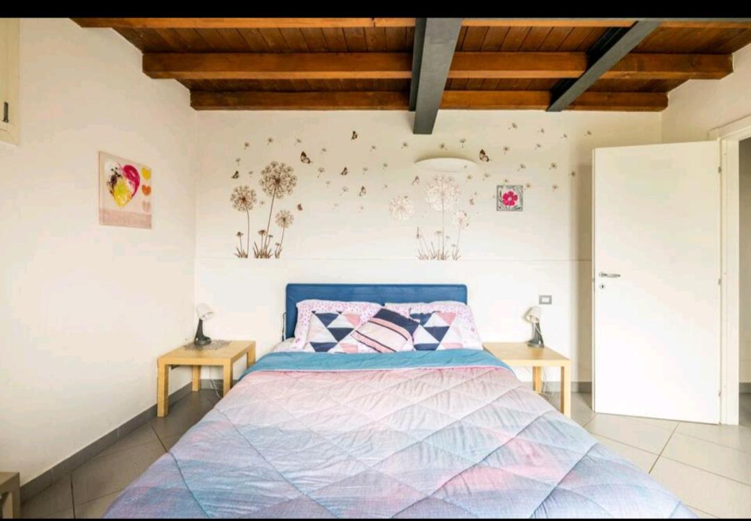 Large Double Room - Photo 11