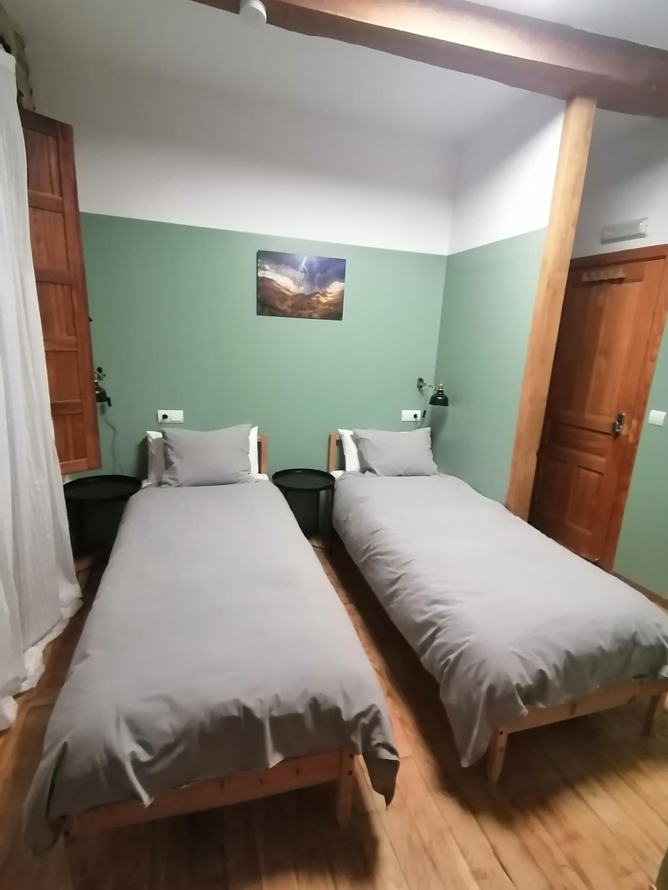 Habitación Doble con Baño Compartido