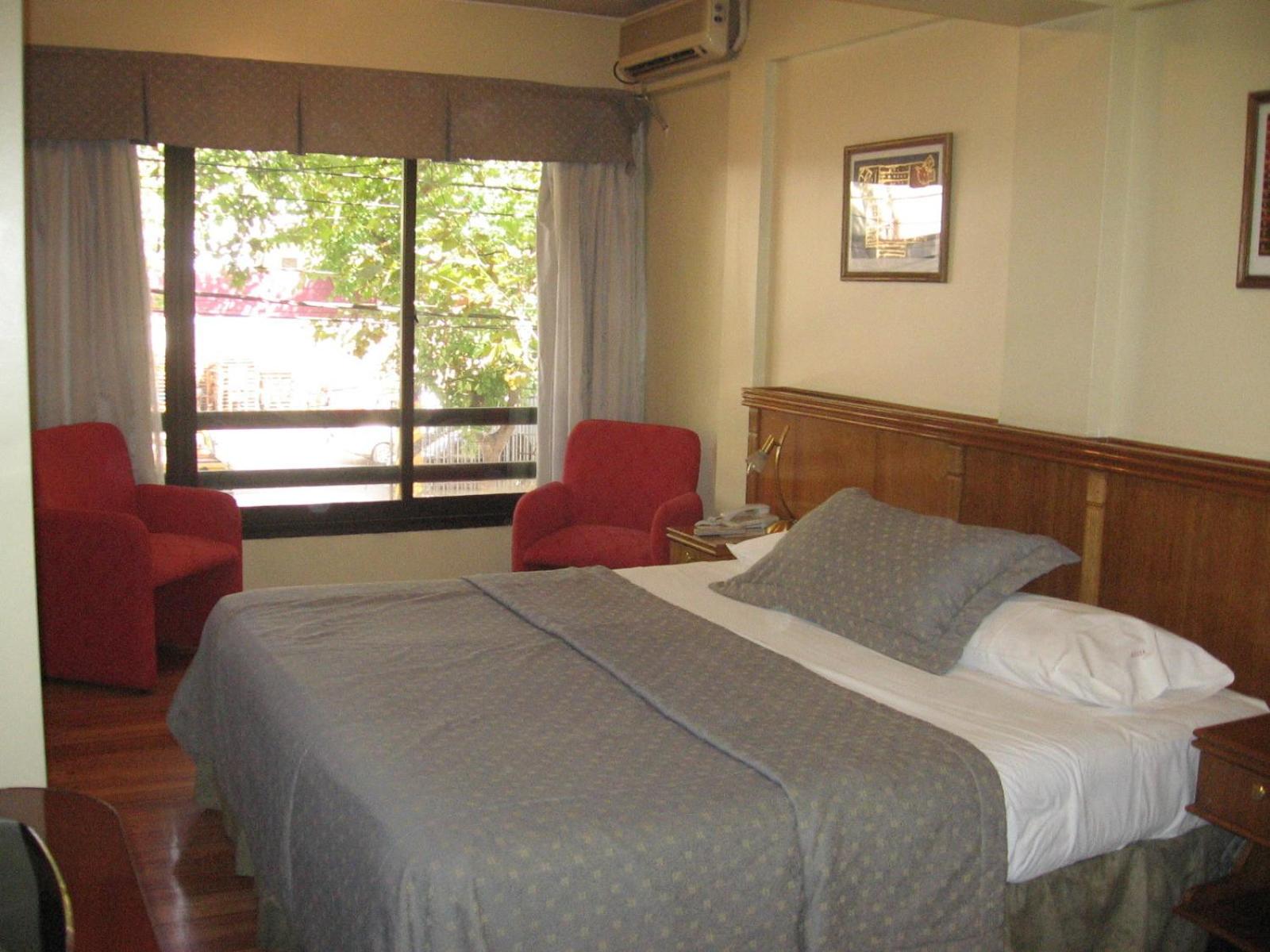 Family Suite photo 2