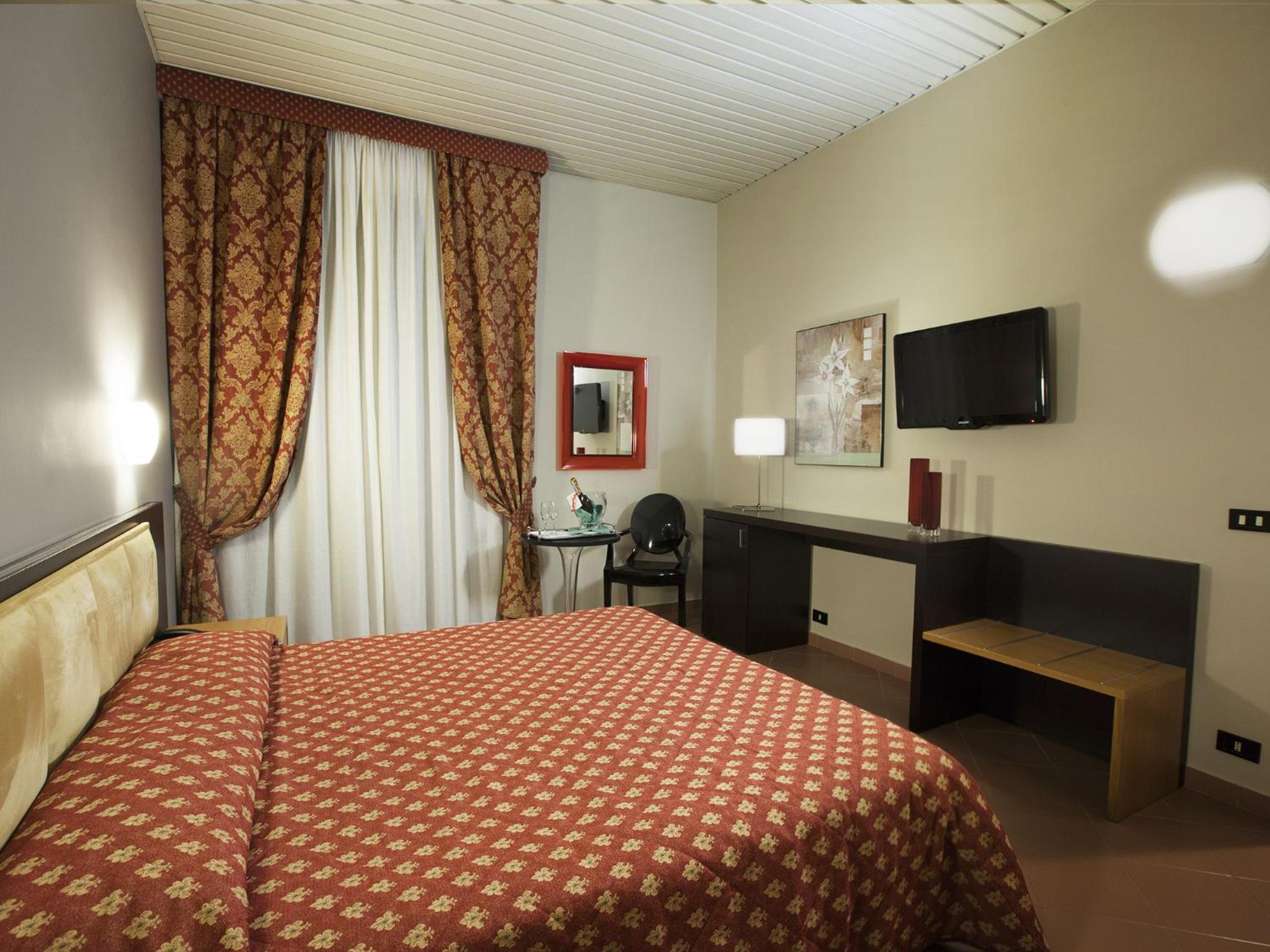 Double or Twin Room photo 1