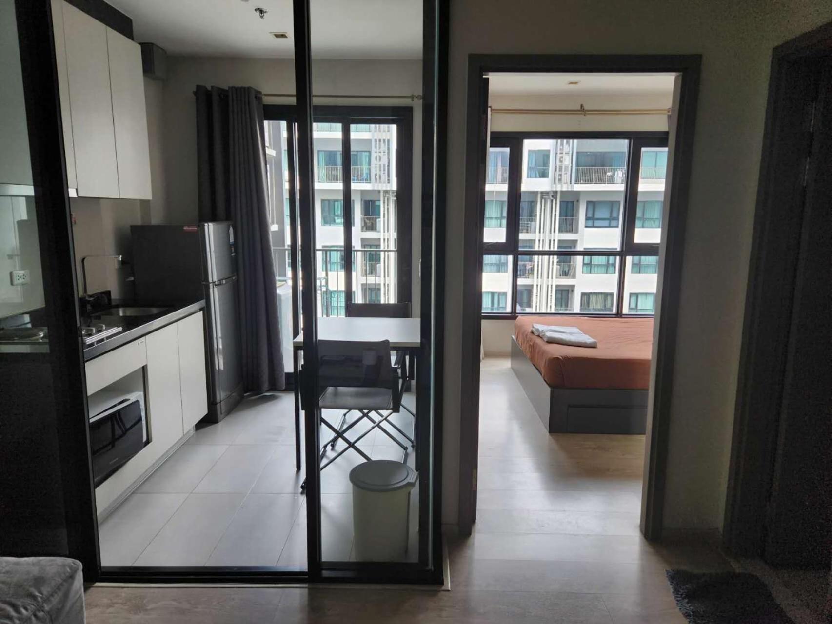 One-Bedroom Apartment - Photo 123
