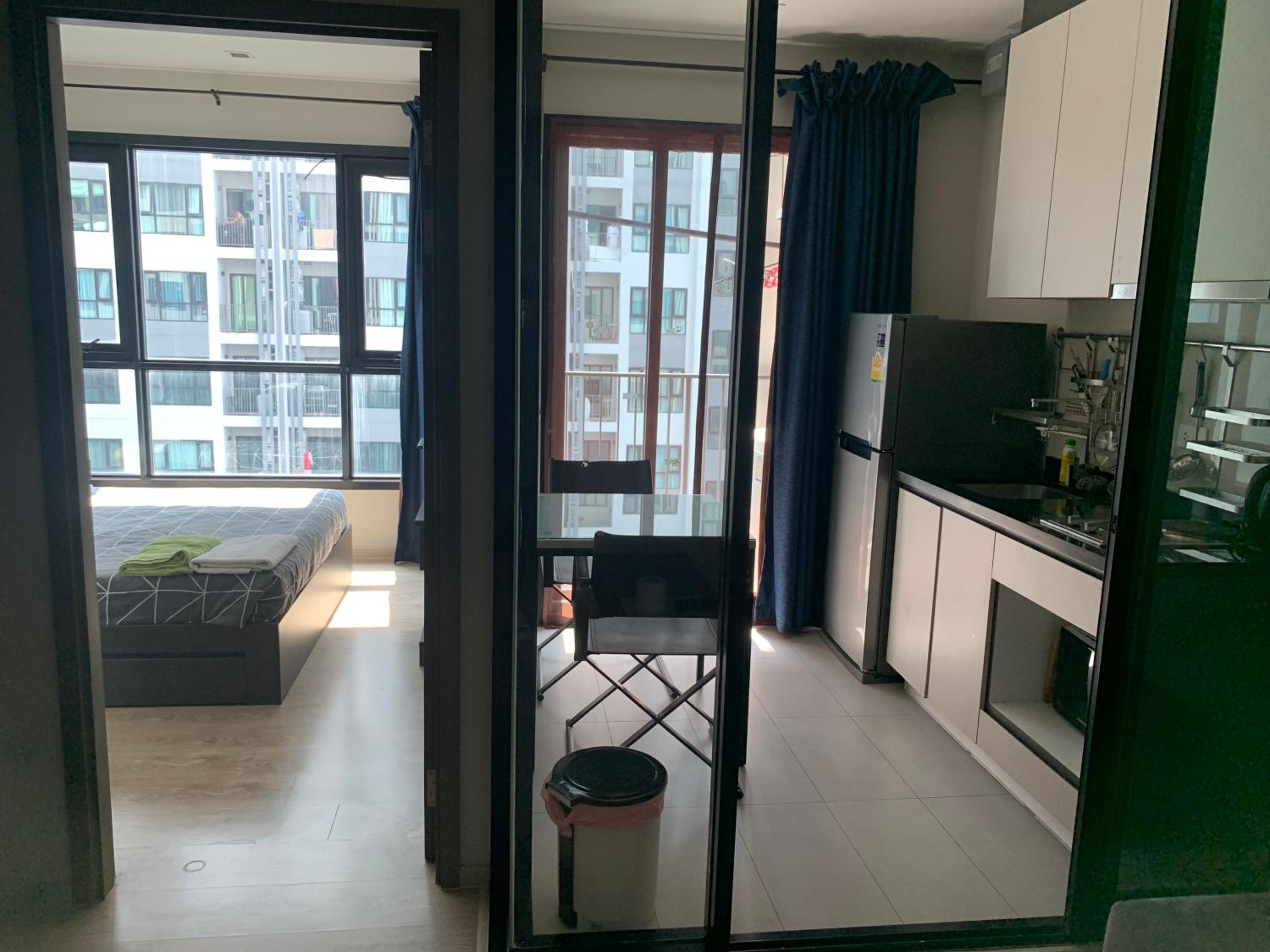 Studio Apartment - Photo 10