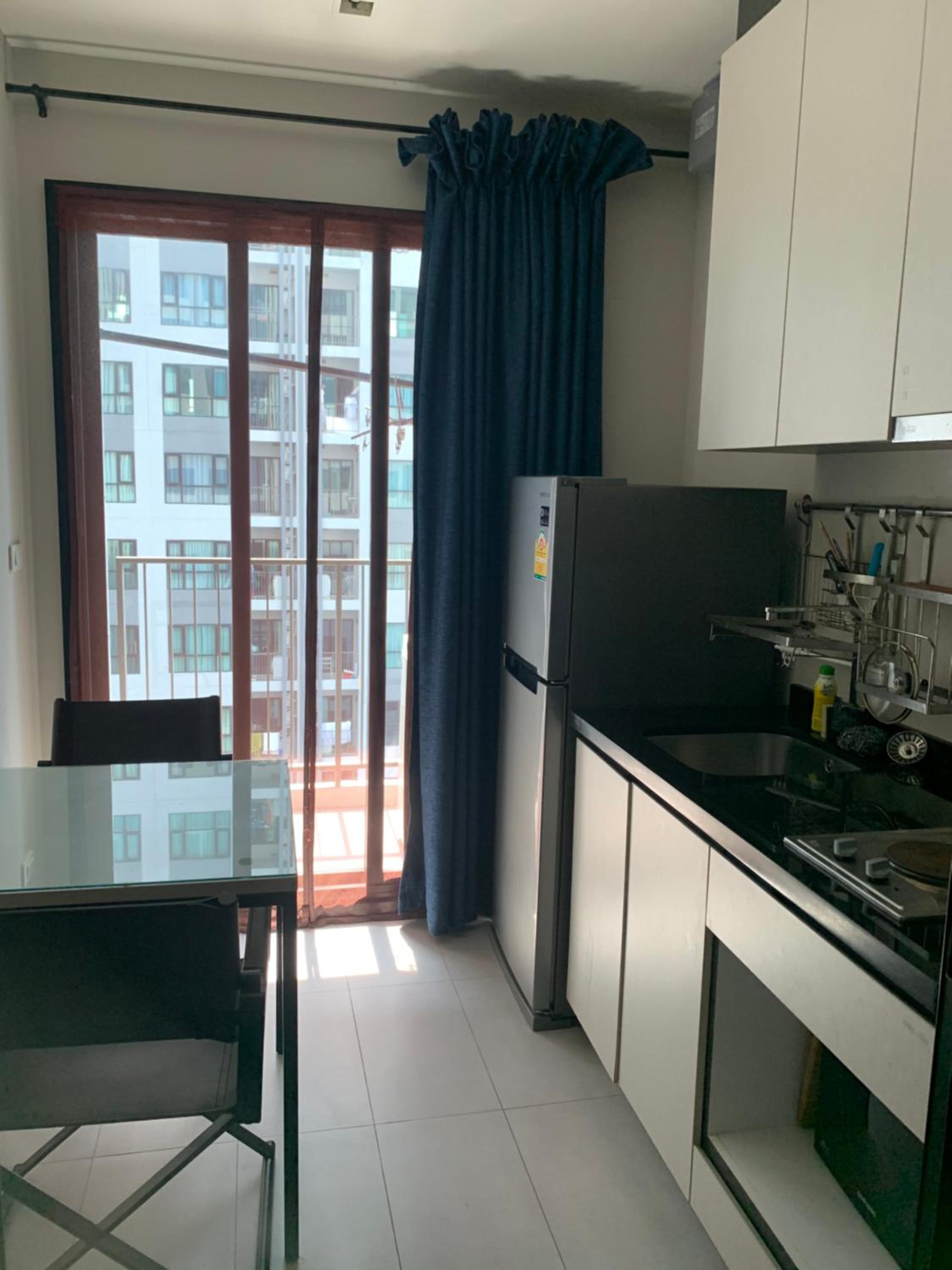 Studio Apartment - Photo 9