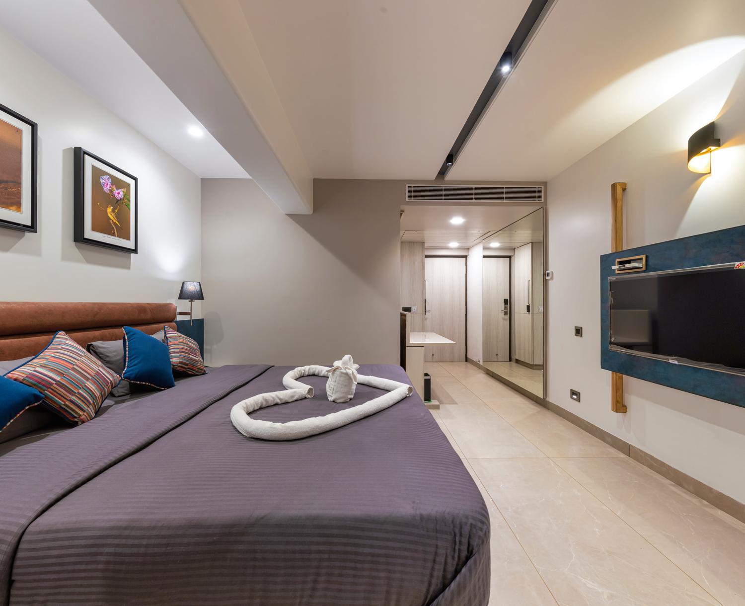 Deluxe Room - Photo 8