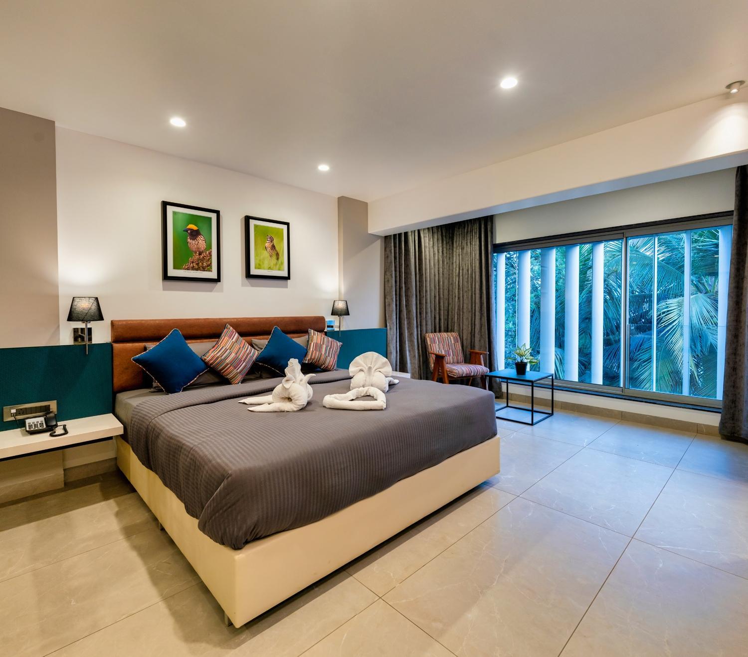 Deluxe Room - Photo 12