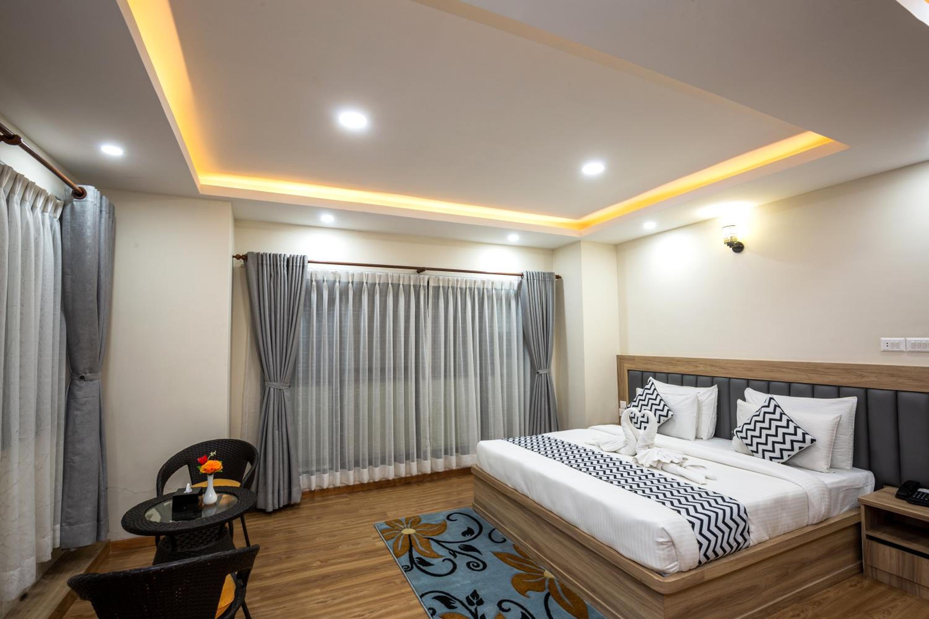 Superior King Room