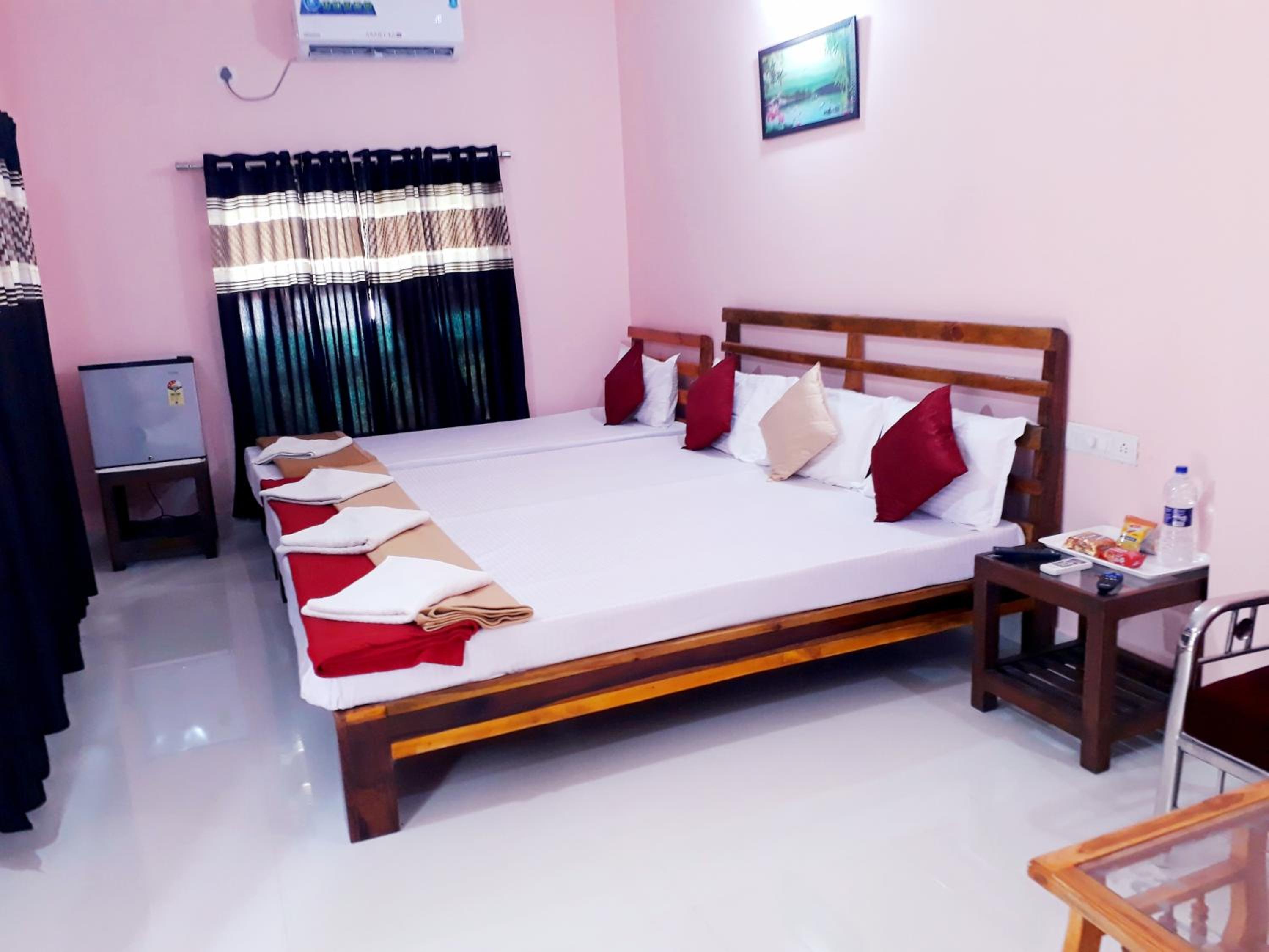 Deluxe Double Room photo 3