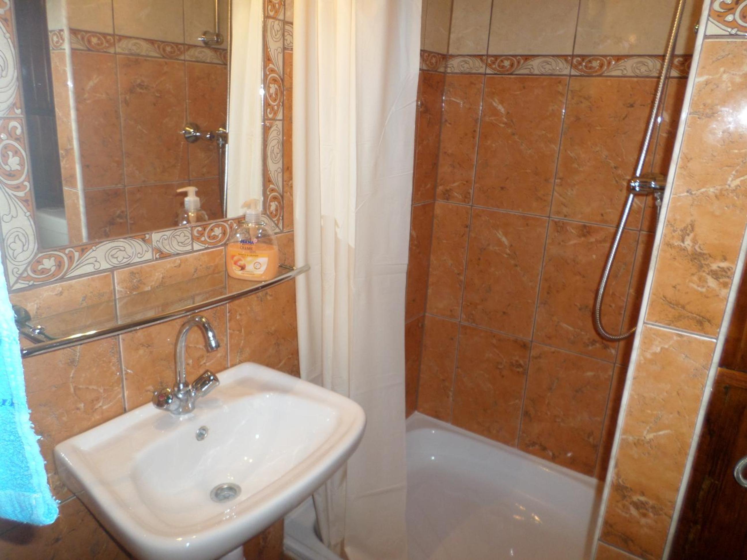 Apartment - Photo 19