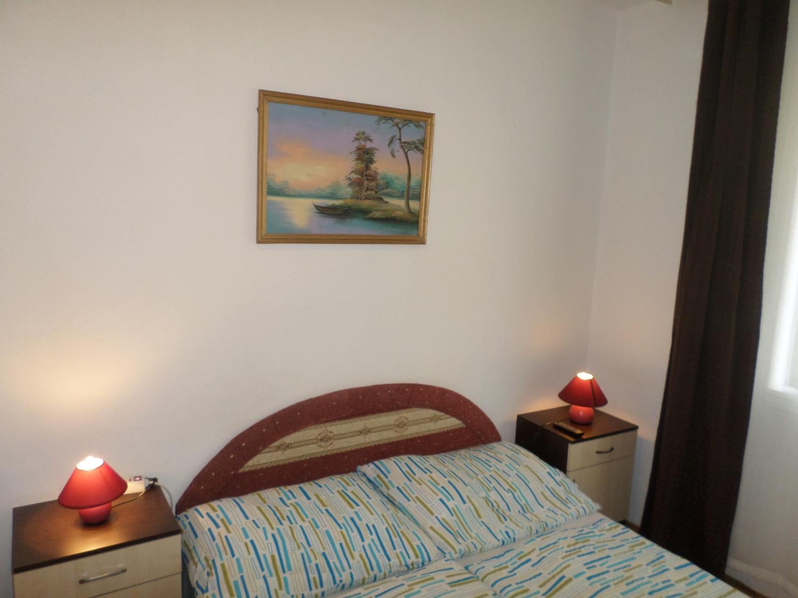 Apartment - Photo 11