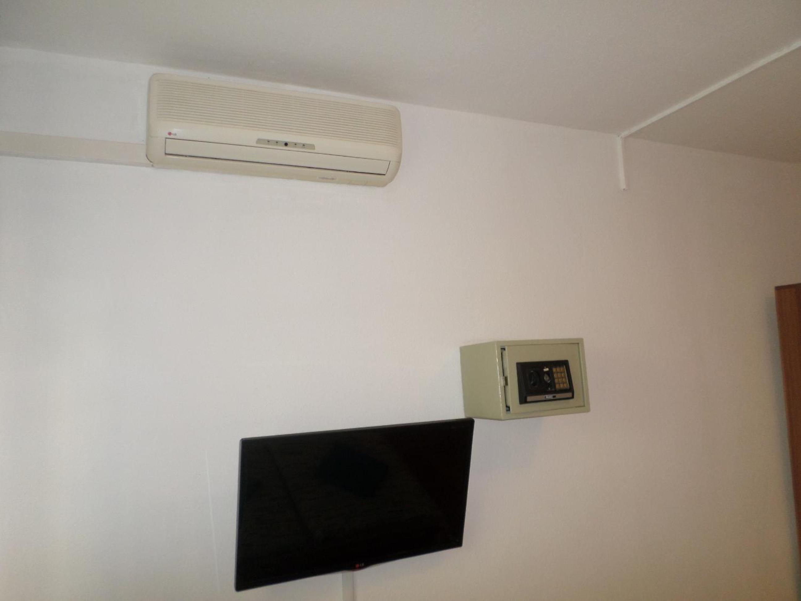 Apartment - Photo 12
