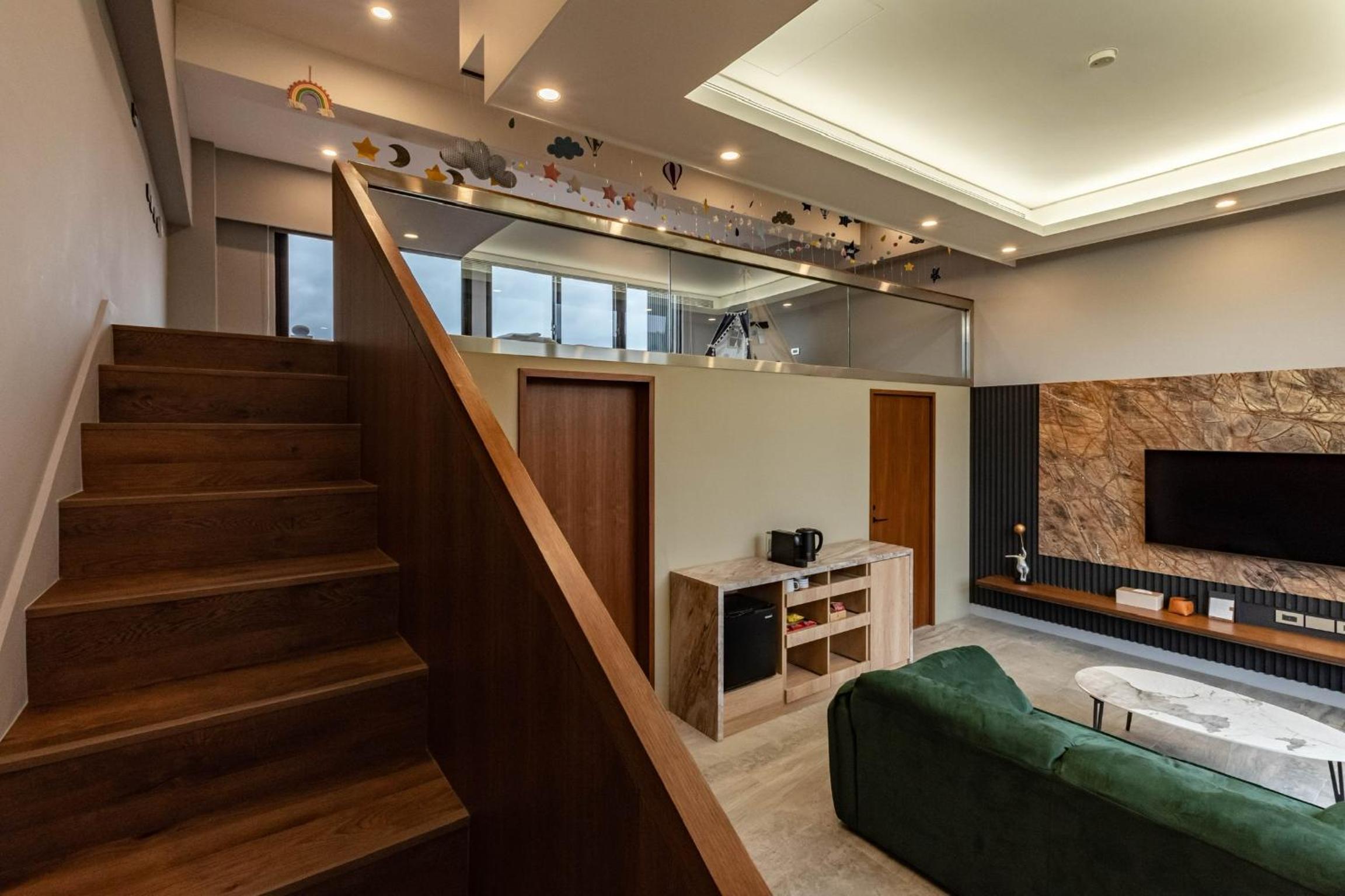 Deluxe Family Room - Photo 1
