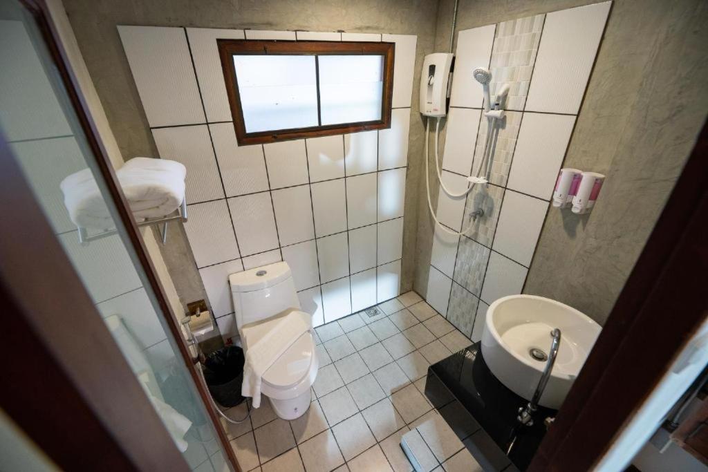 Double Room - Photo 3