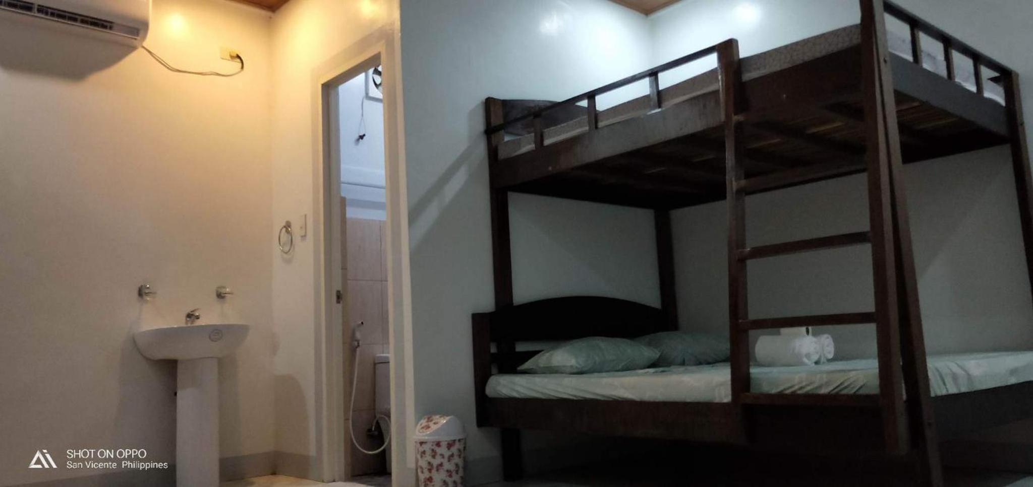 Comfort Triple Room with Shower photo 1