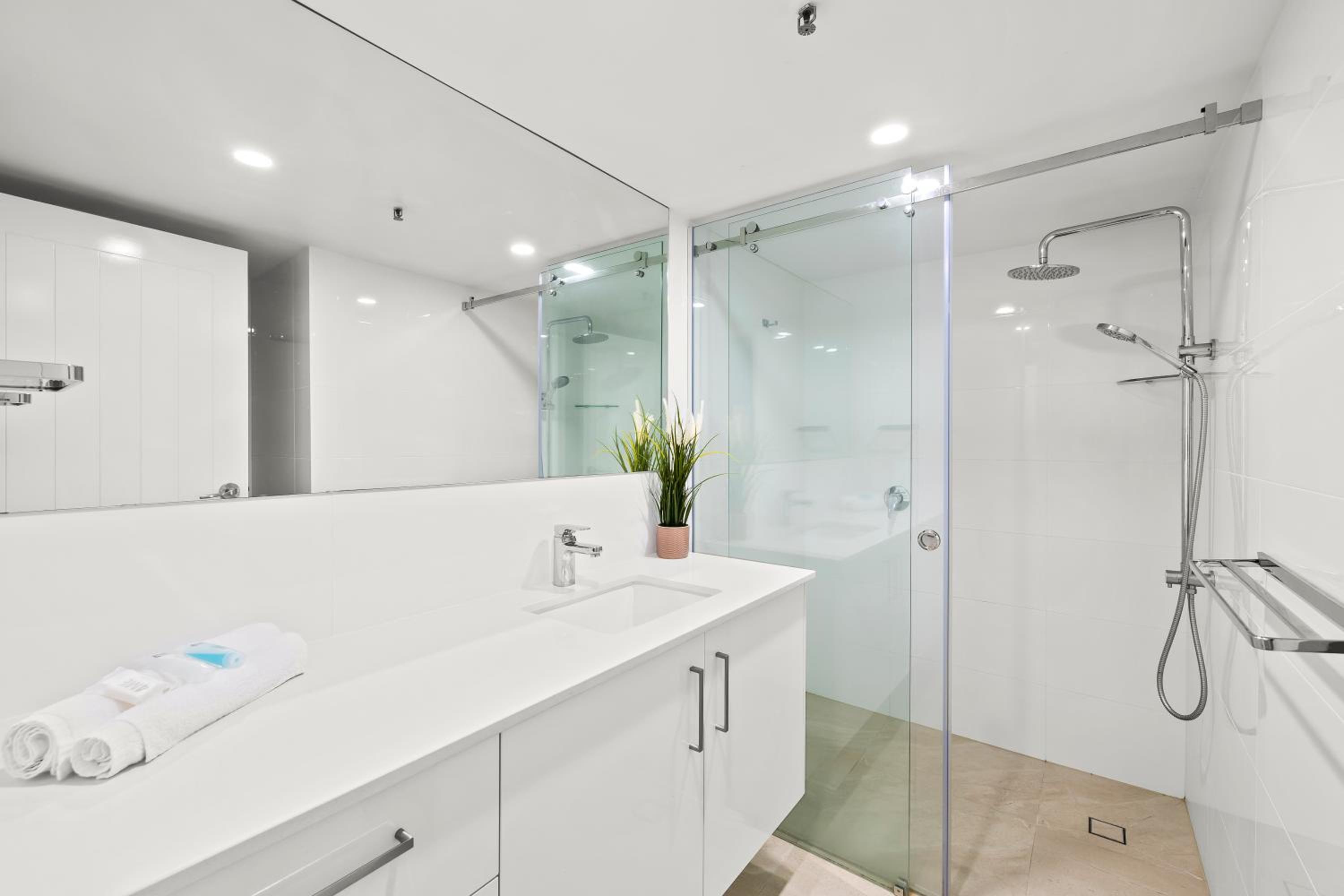 2 Bedroom Superior OceanView Q+Q - Photo 6