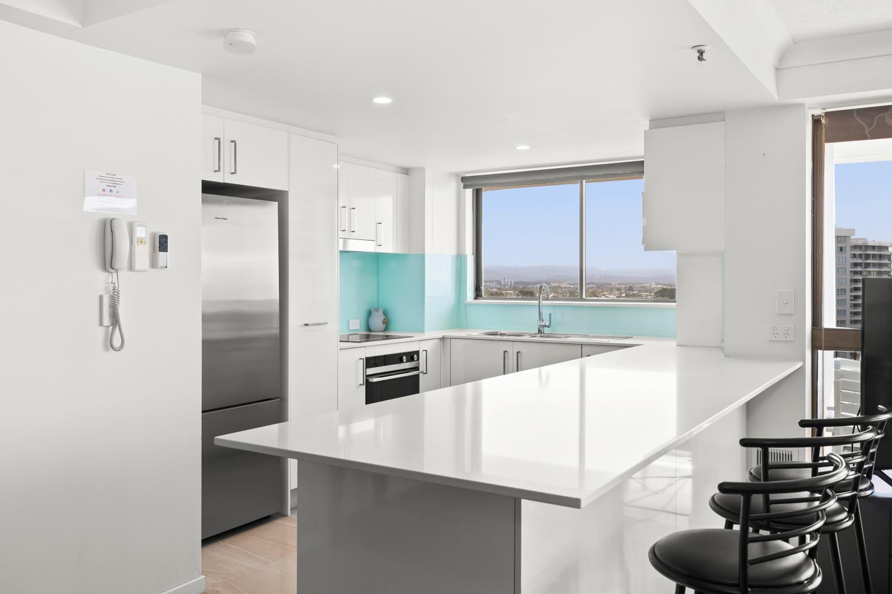 2 Bedroom Superior OceanView Q+Q - Photo 13