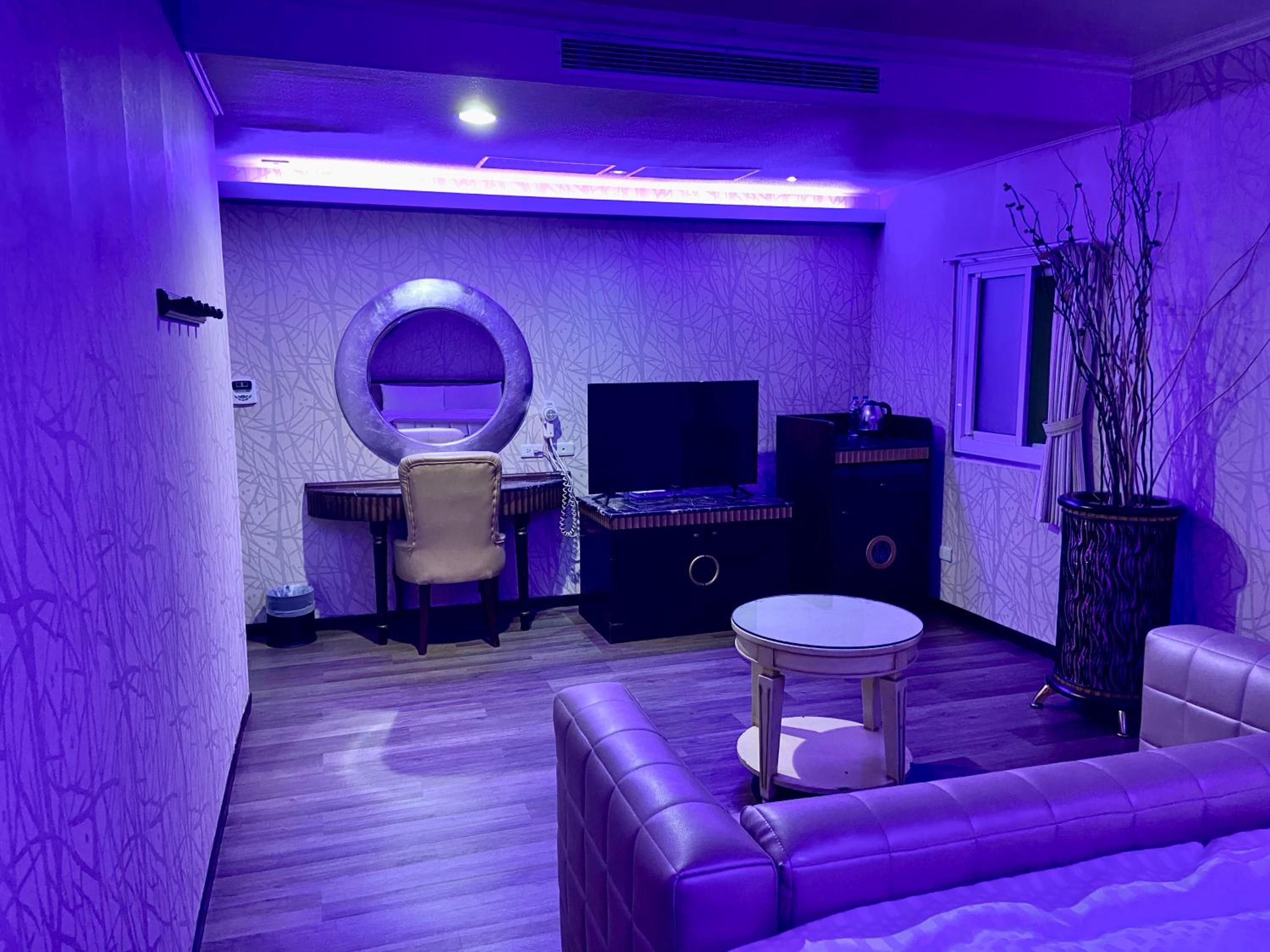 Economy Double Room photo 3