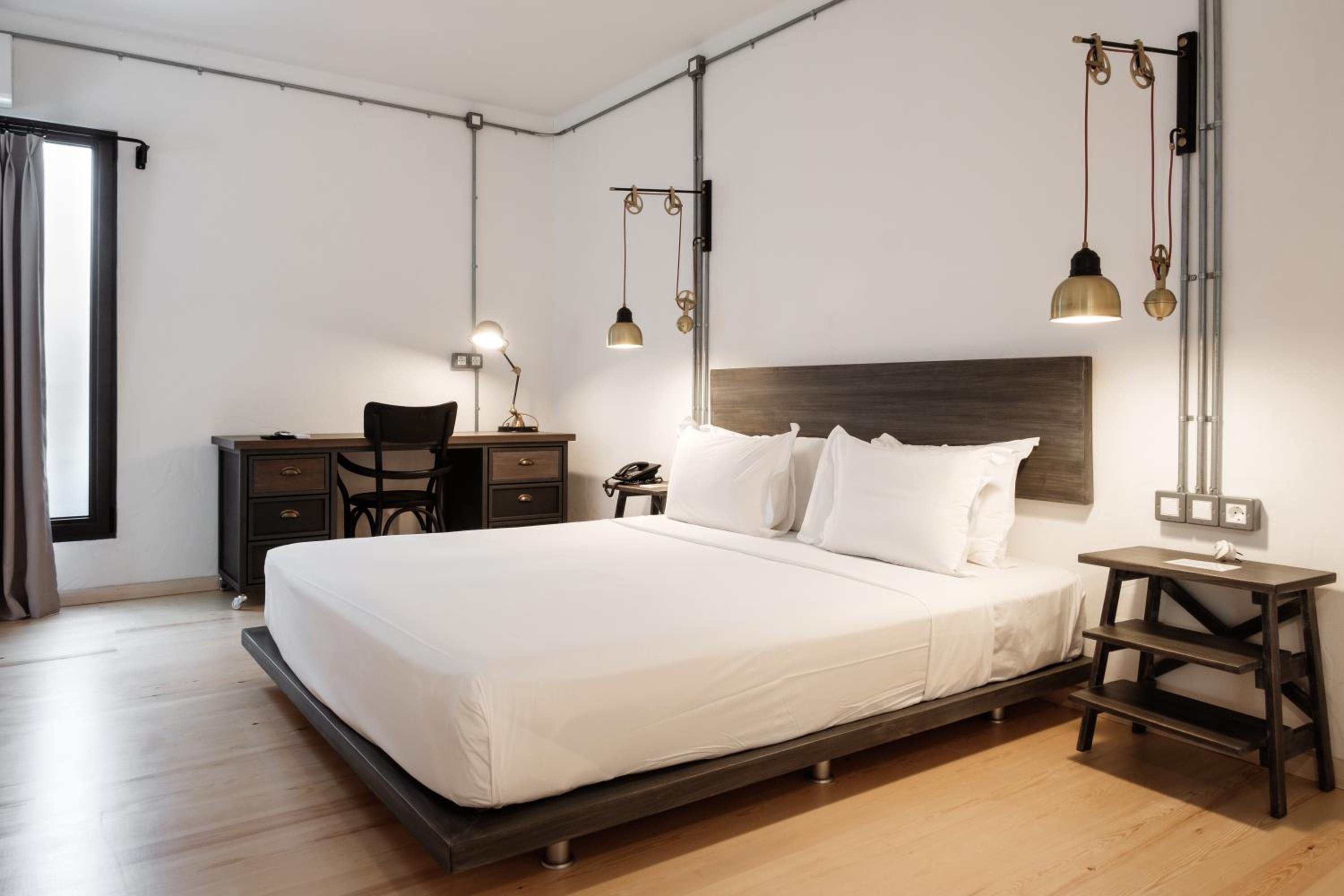 Suite with Garden View