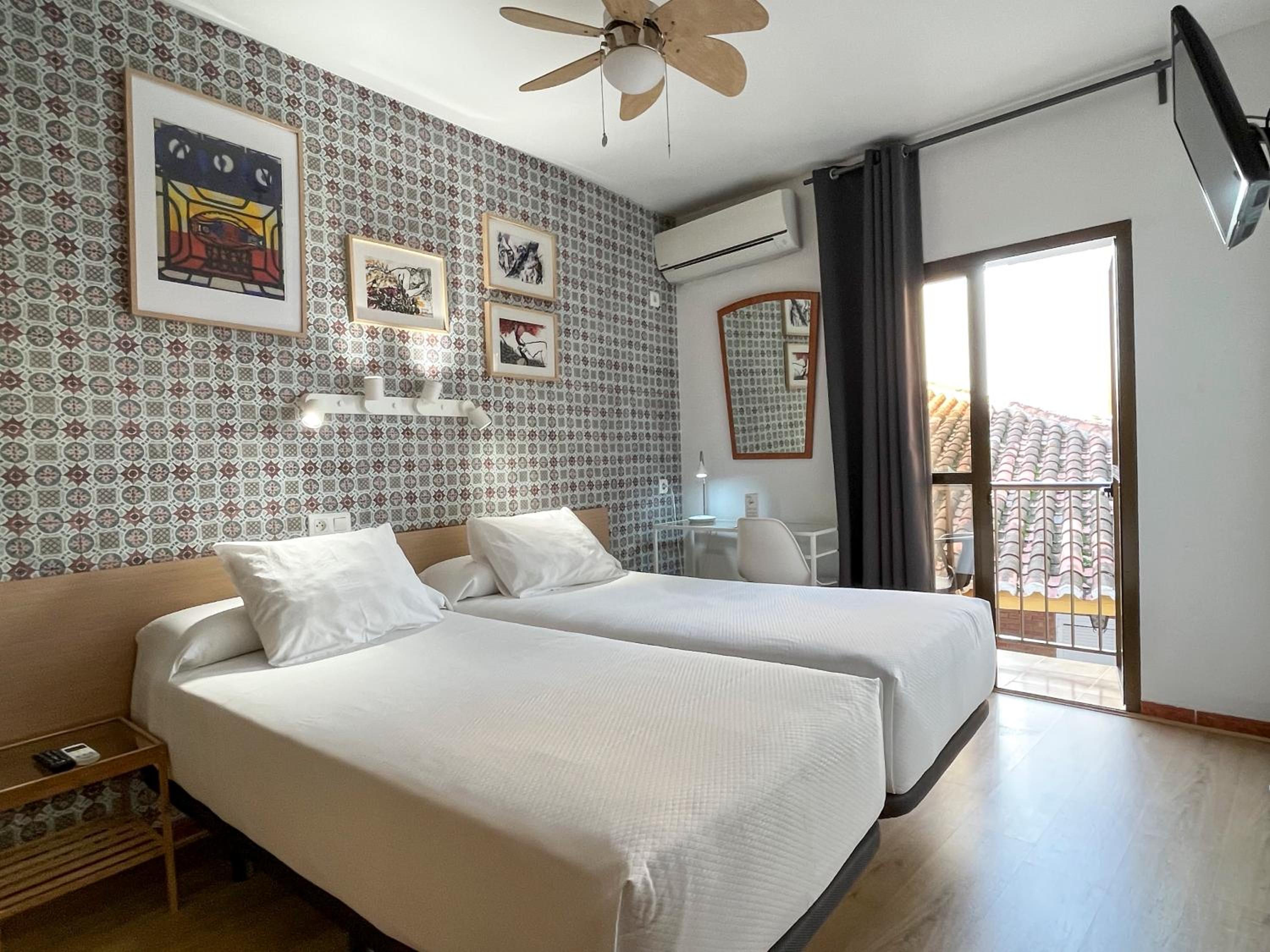Habitación Doble con Vista a la Ciudad