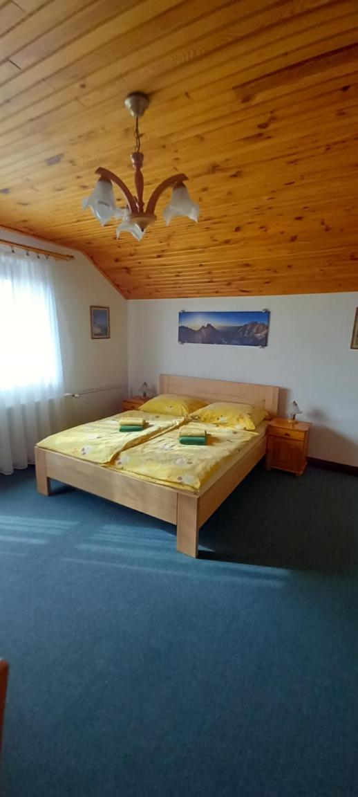 Deluxe Double Room (2 Adults + 1 Child) photo 1