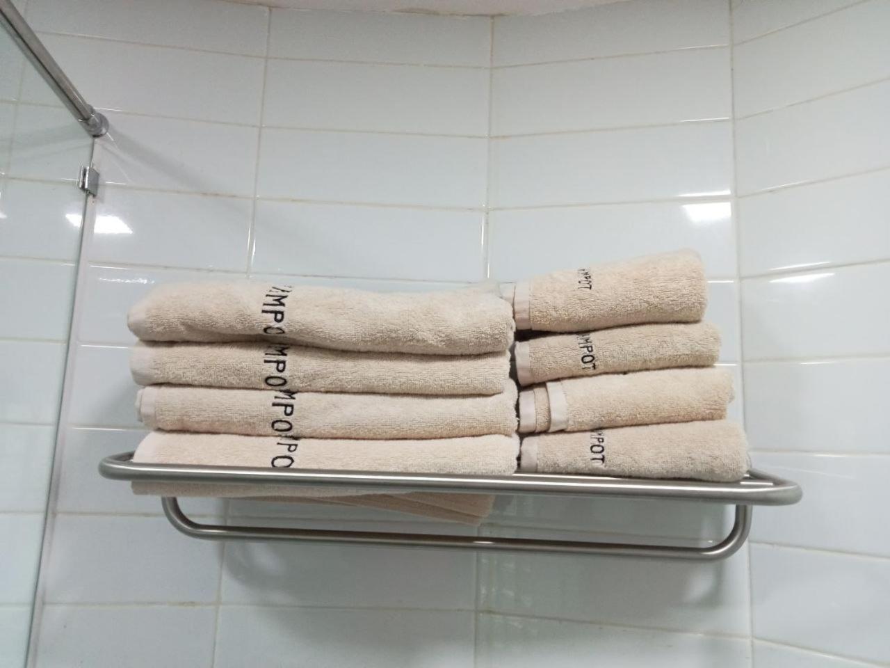 Deluxe Bungalow - Photo 2
